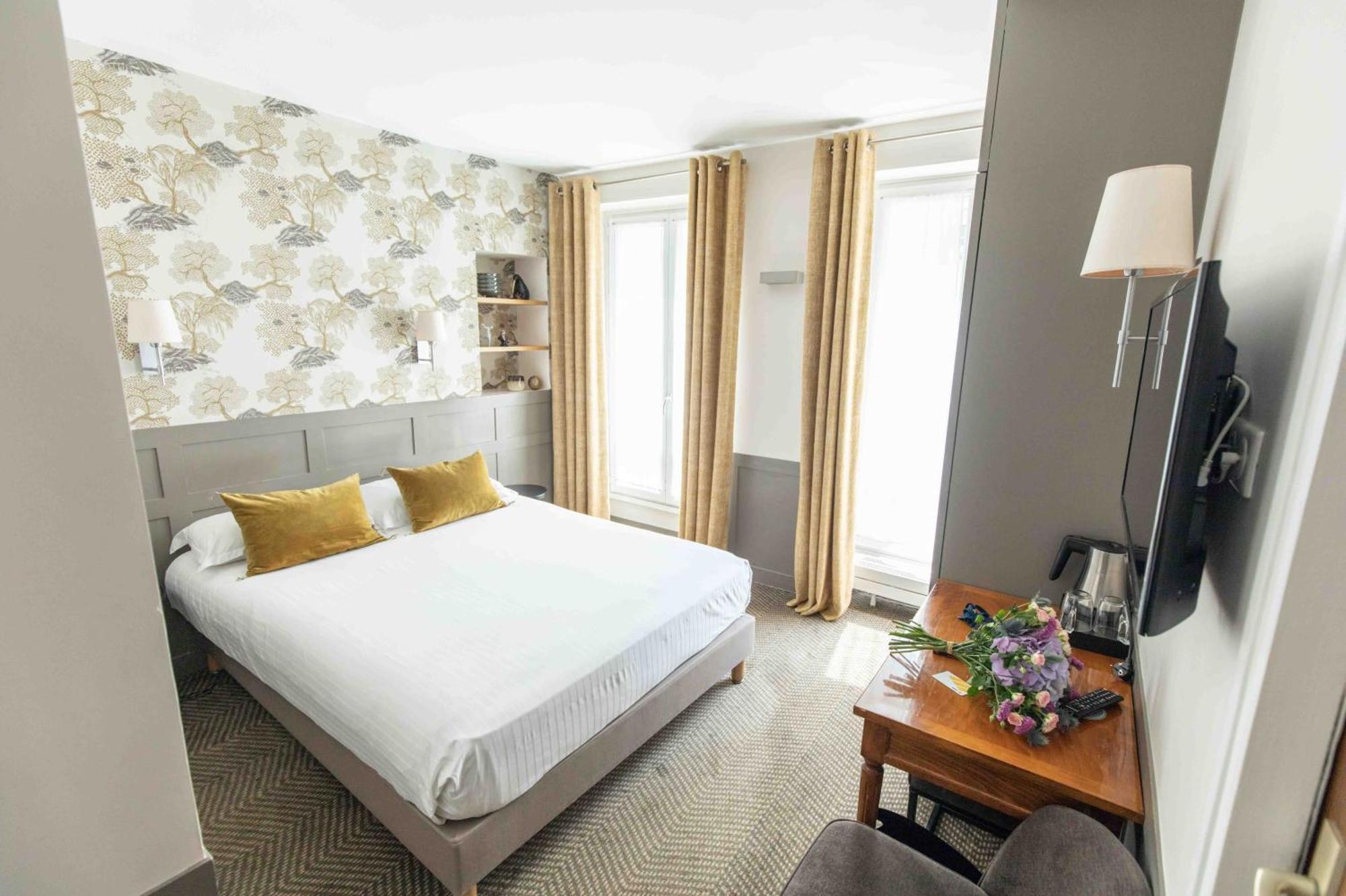 Classic Double Room