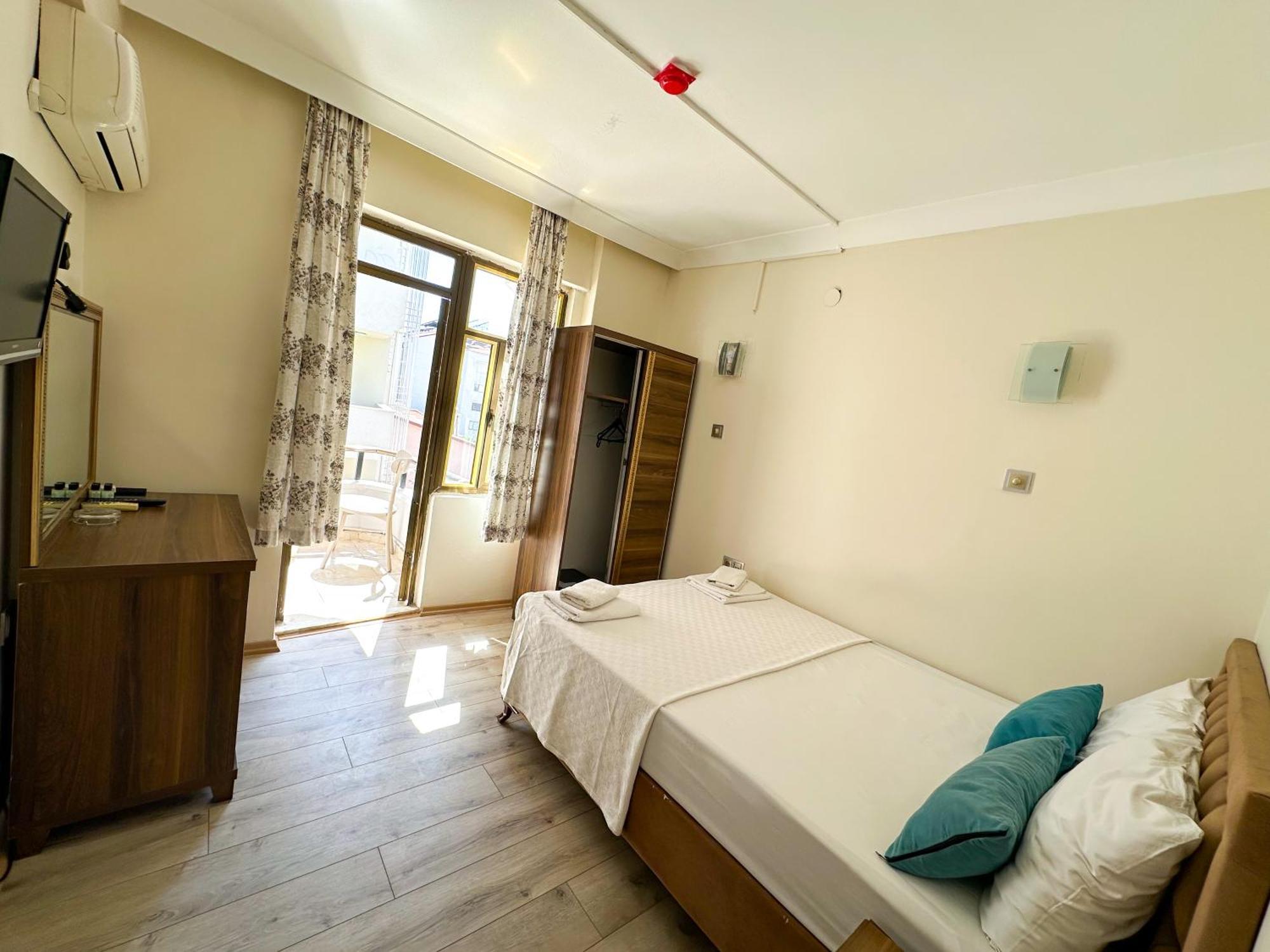 Double Room Garden View