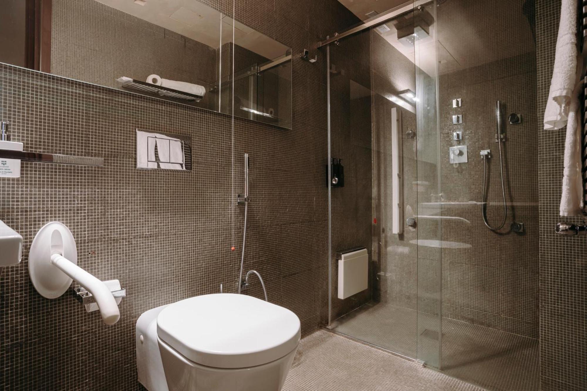 Double or Twin Room City View