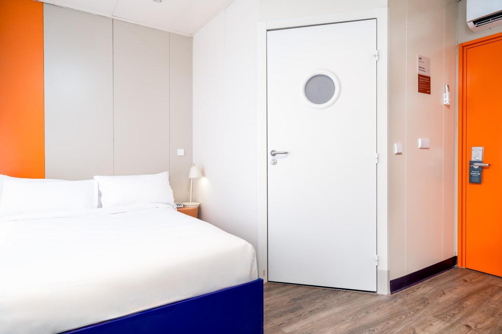 Double Room,1601686093:JPEG