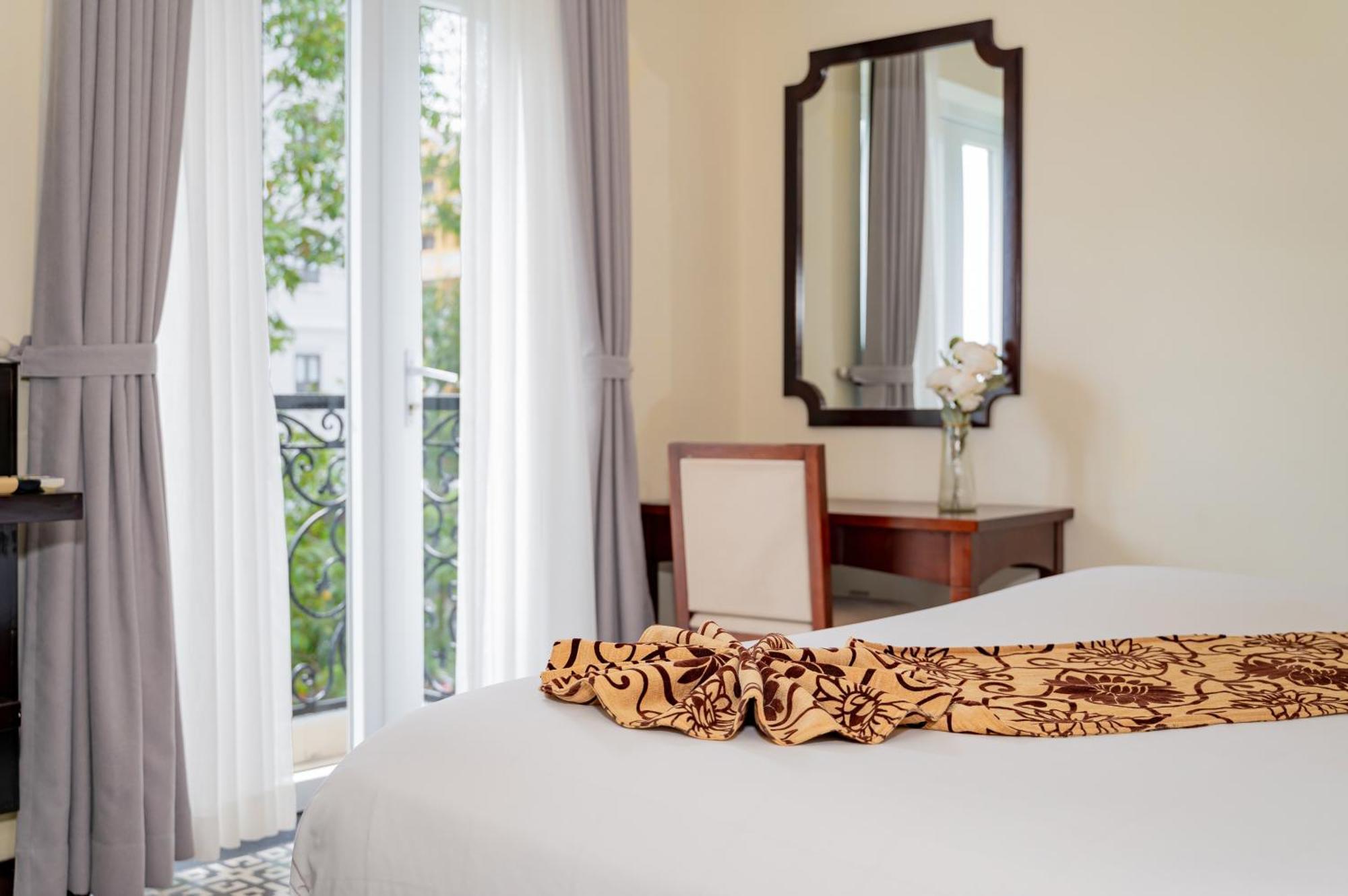 Deluxe Double Room Balcony