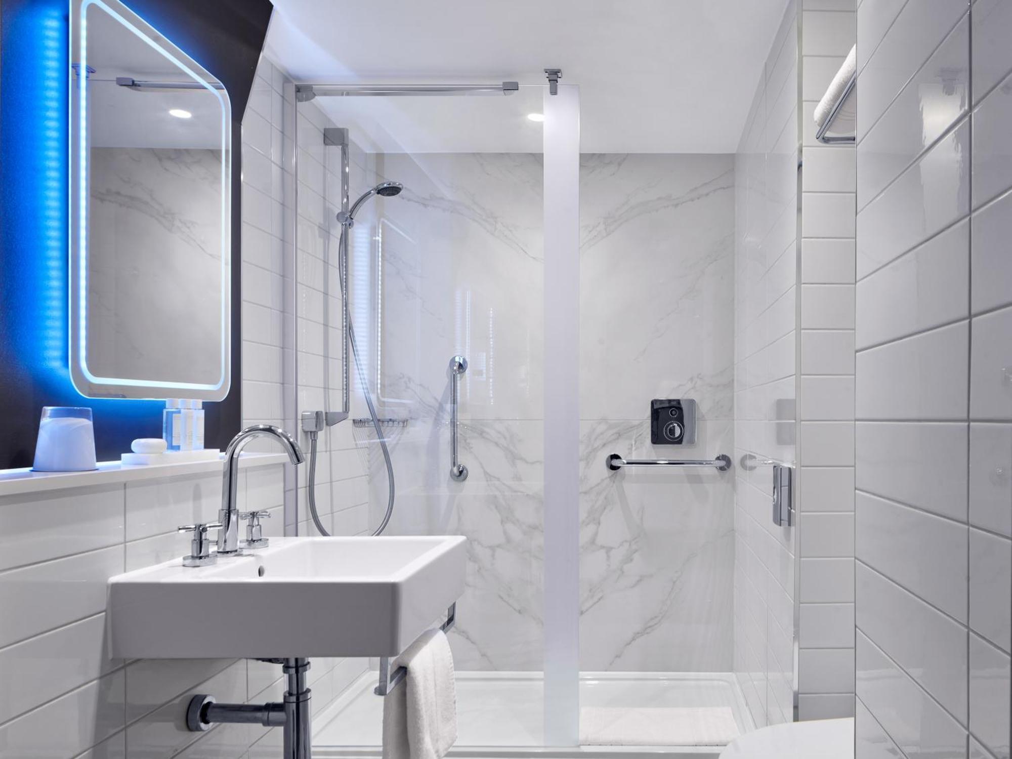 Superior Single Room