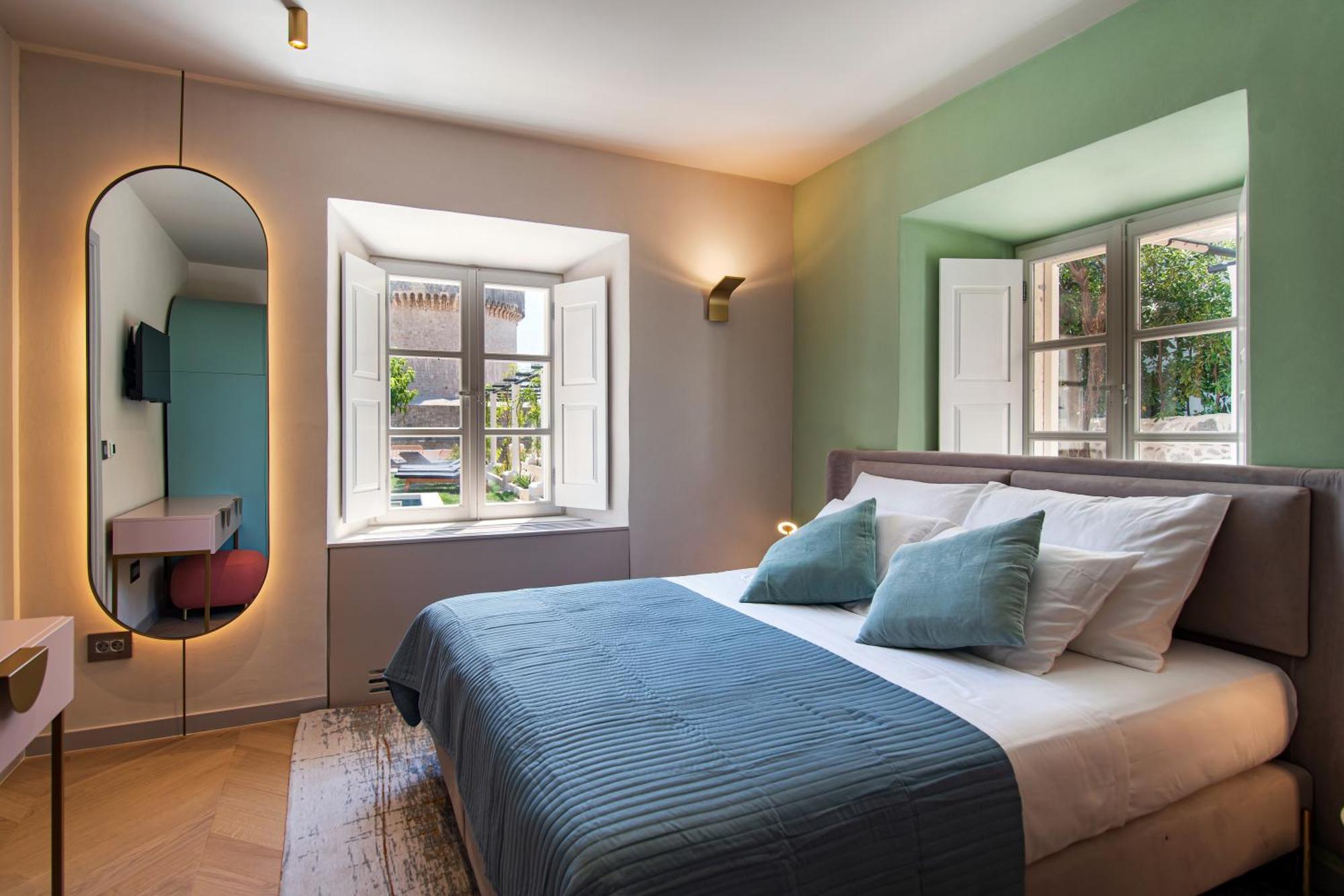 Doppelzimmer mit Poolblick