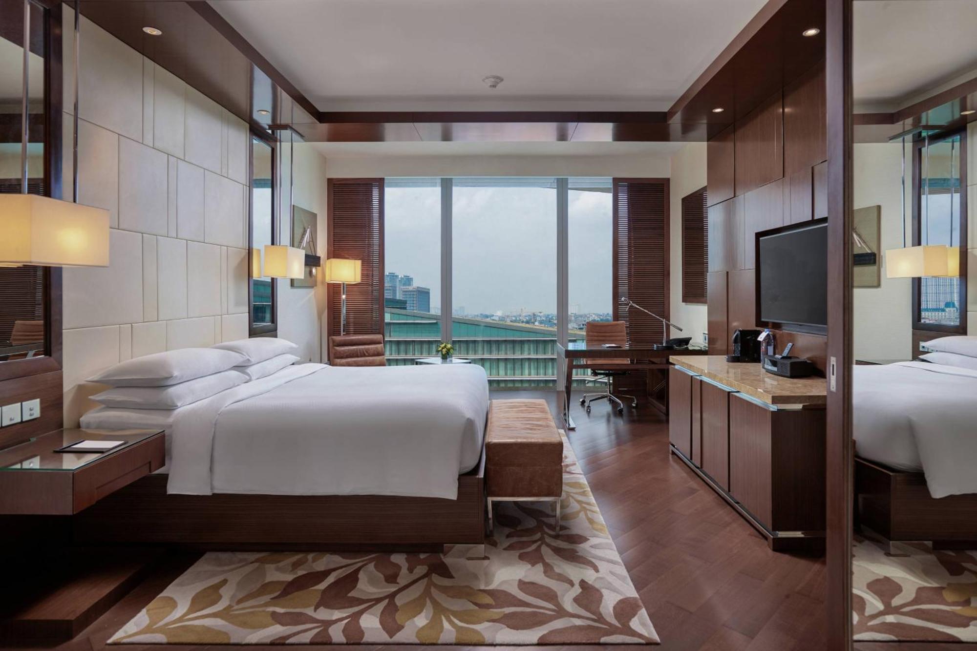 Executive King Room Executive lounge access 1 King