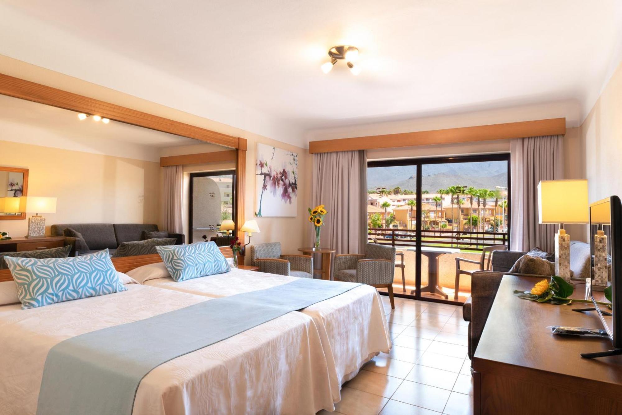 Double Room,1611054992:JPEG