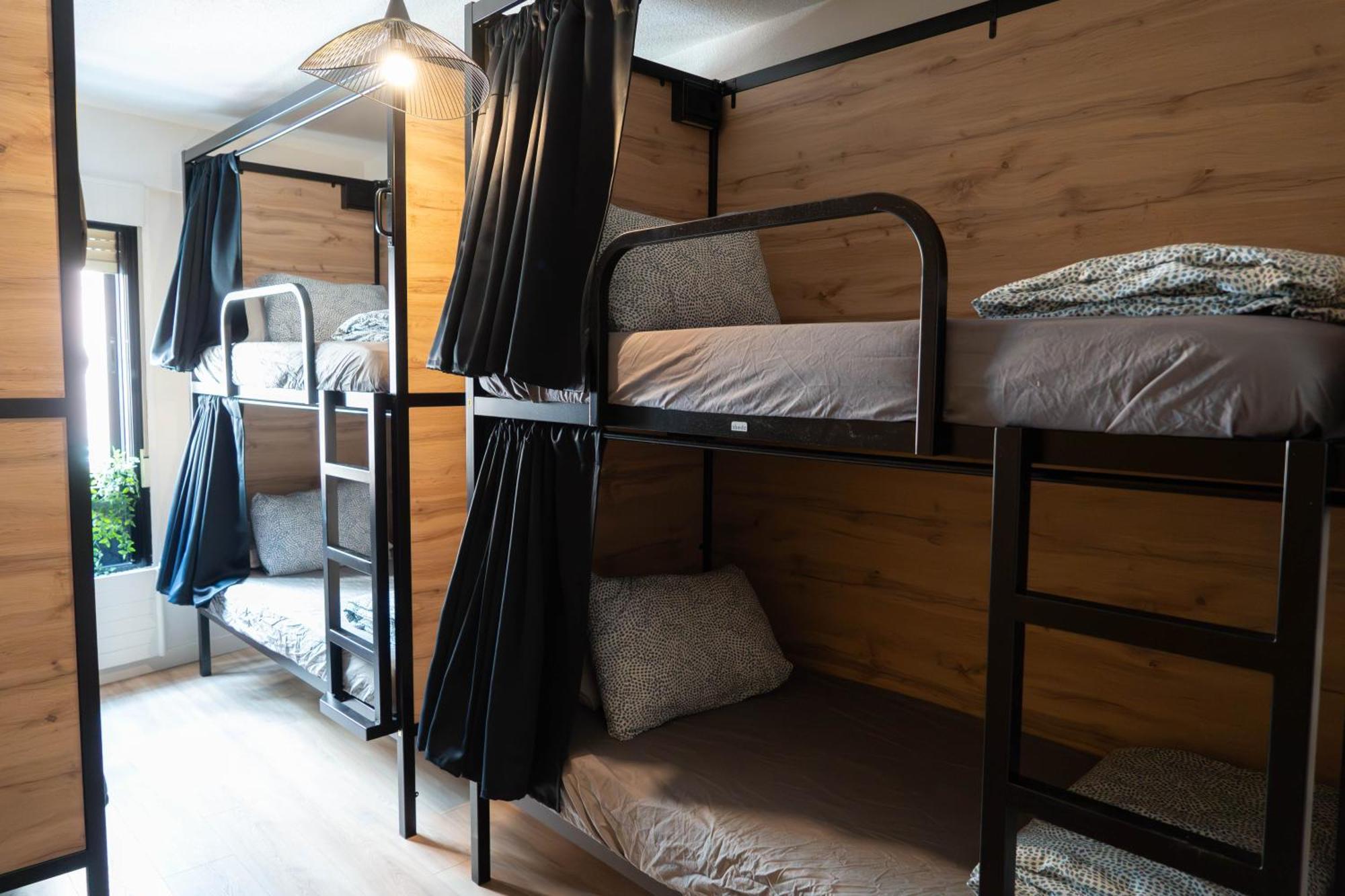 Bed 6-Bed Mixed Dormitory Room