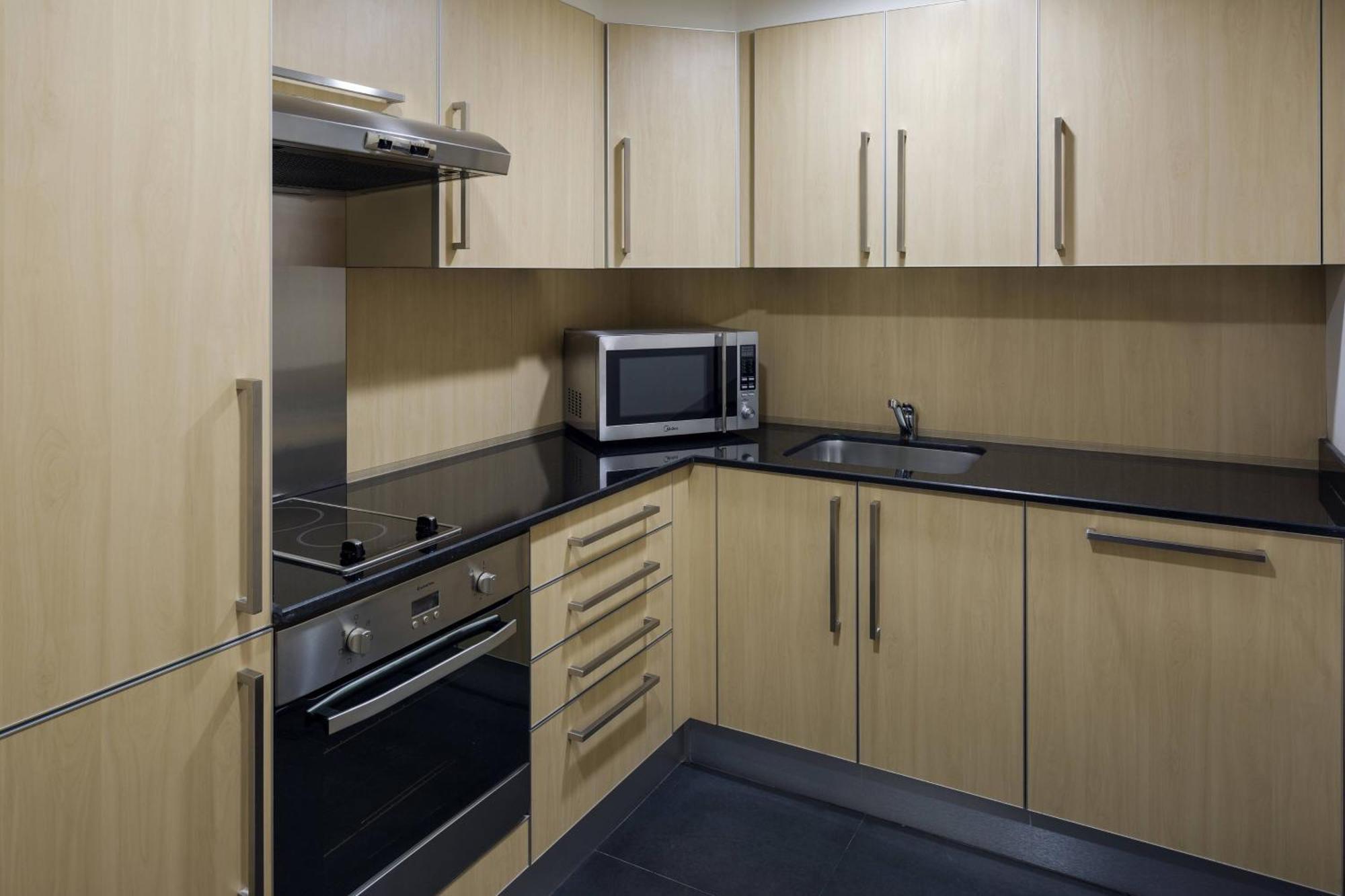 One Bedroom Tower Suite City View 1 Bedroom Suite,1613441686:JPEG