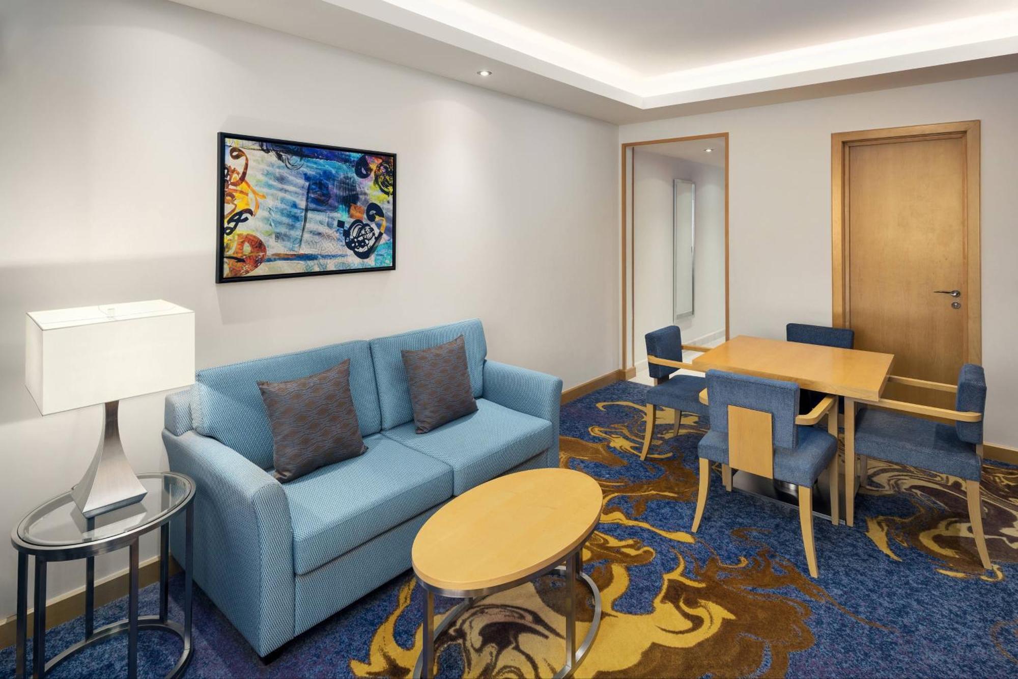 Deluxe Suite 1 Bedroom Suite City view