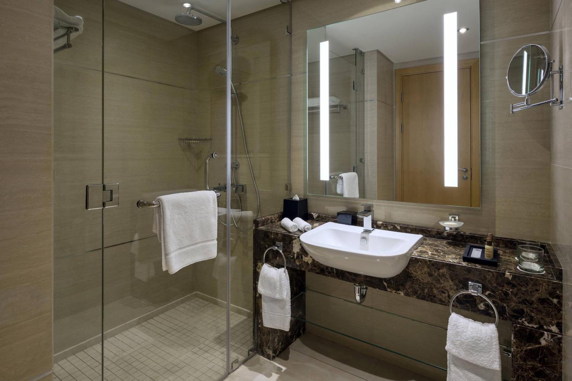 Traditional Double City View Guest room 2 Twin or Single Beds