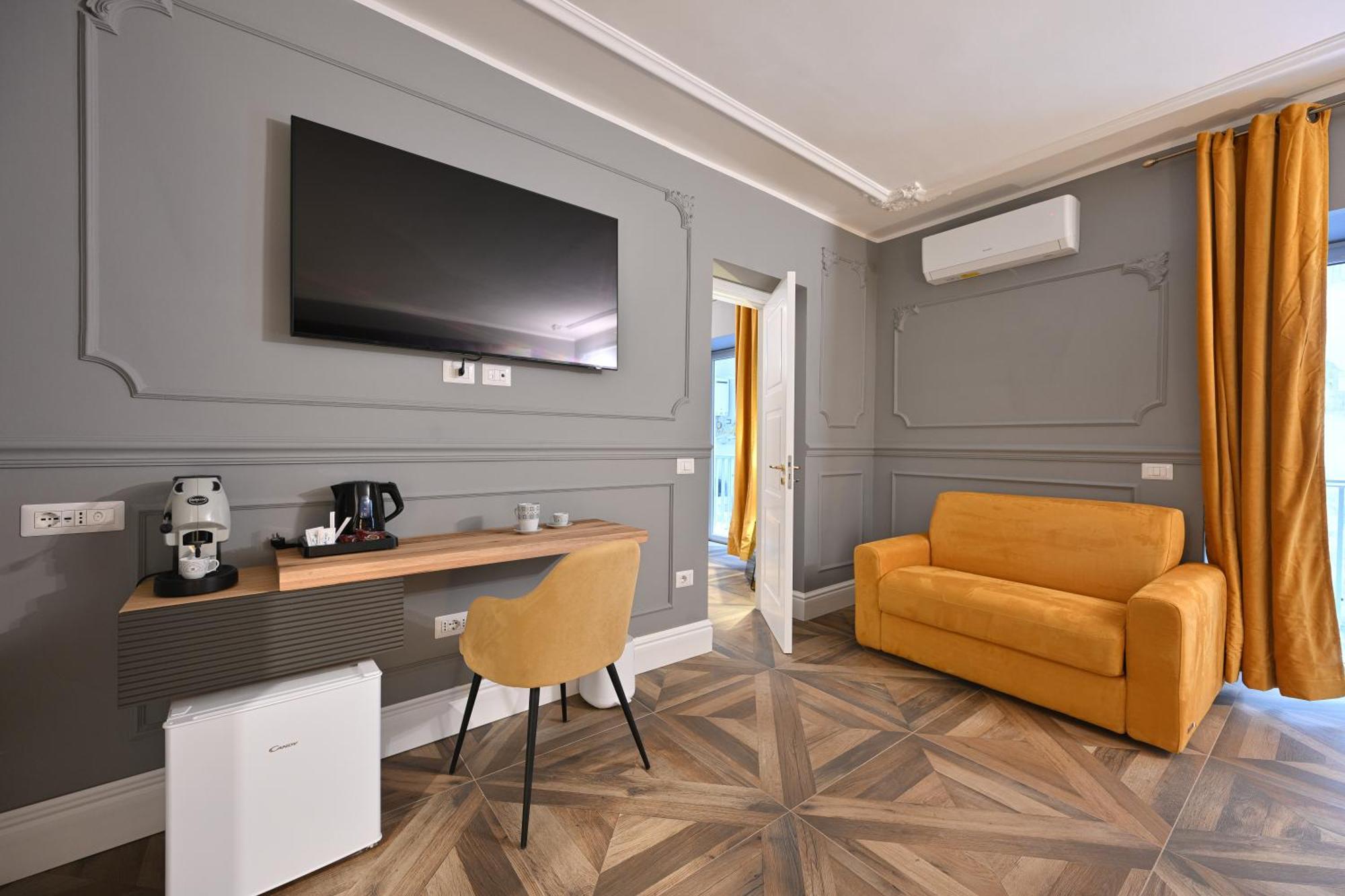 Executive Suite