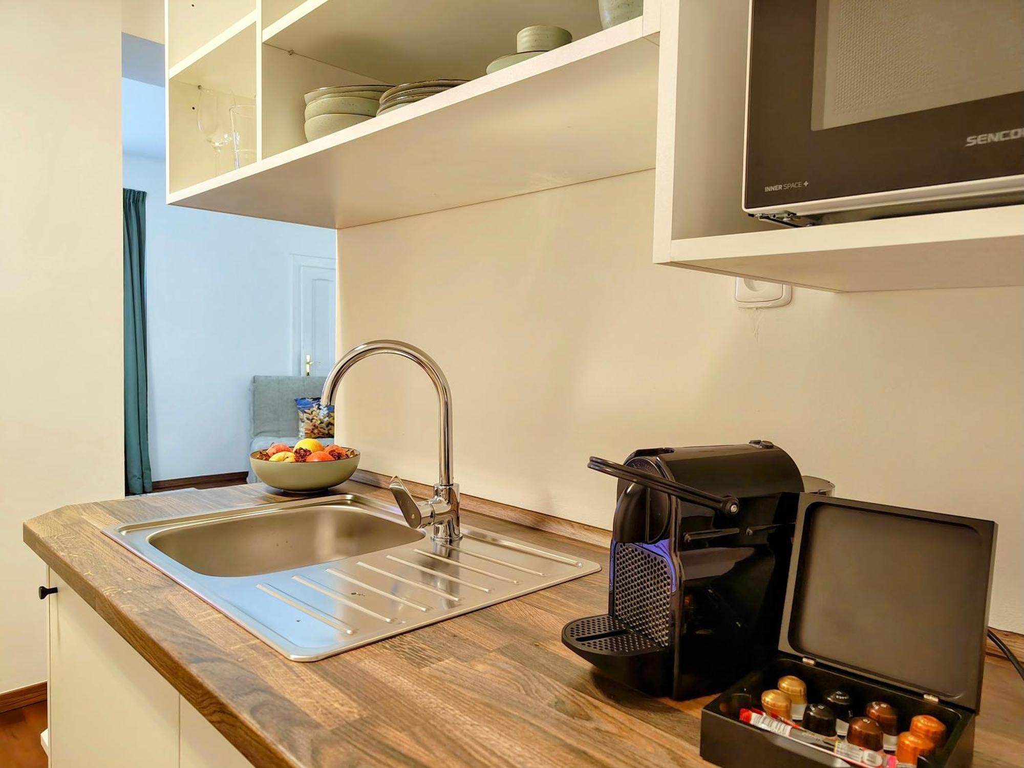 Studio Kitchen
