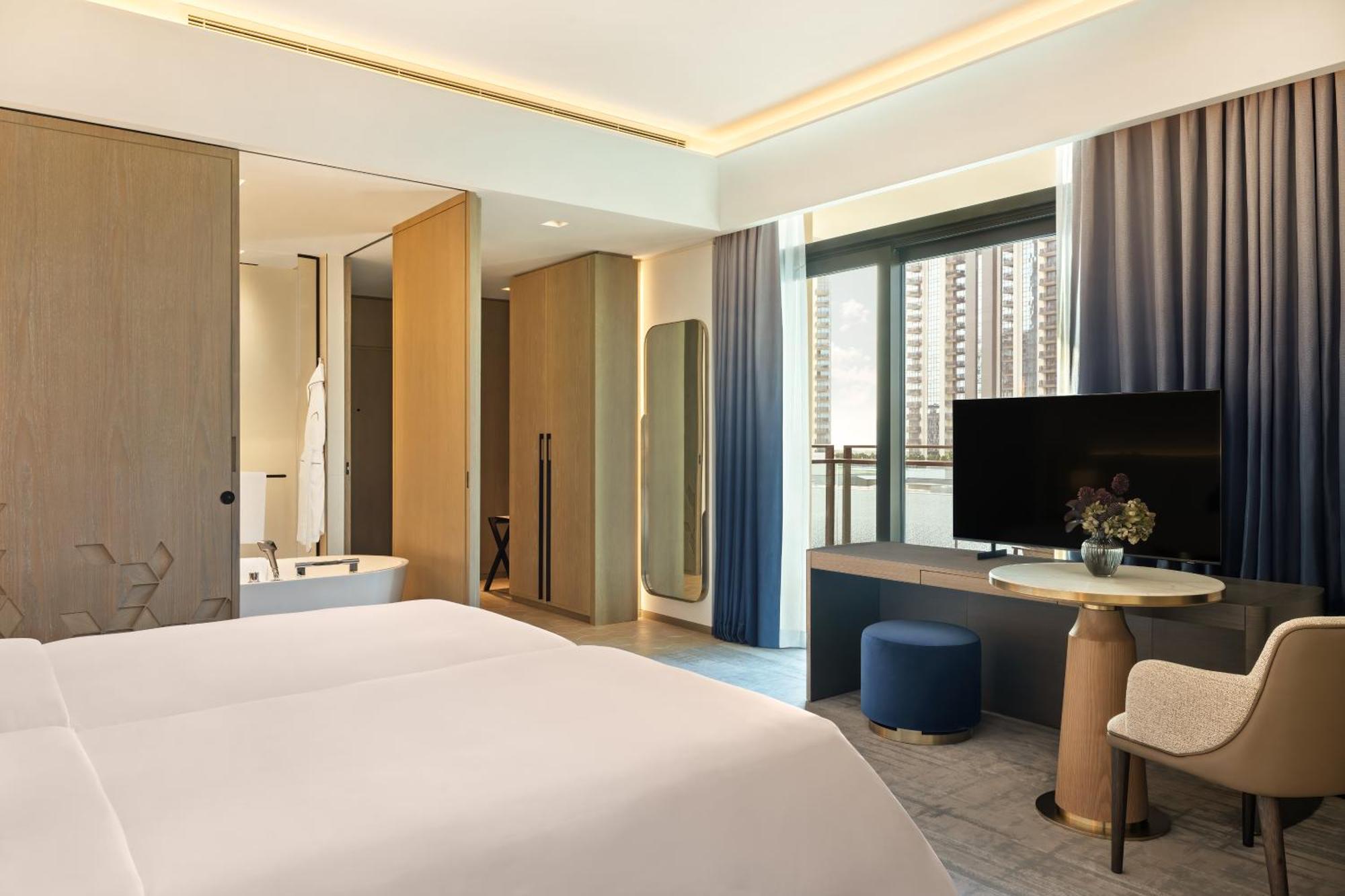 Deluxe Room Twin Complimentary Lagoon Access