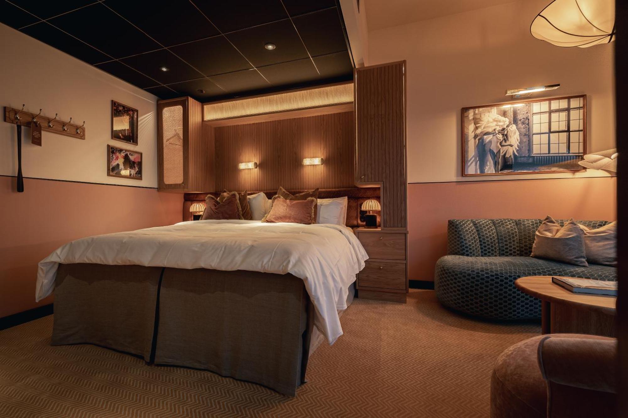 Medium Double Room at Jacy´z