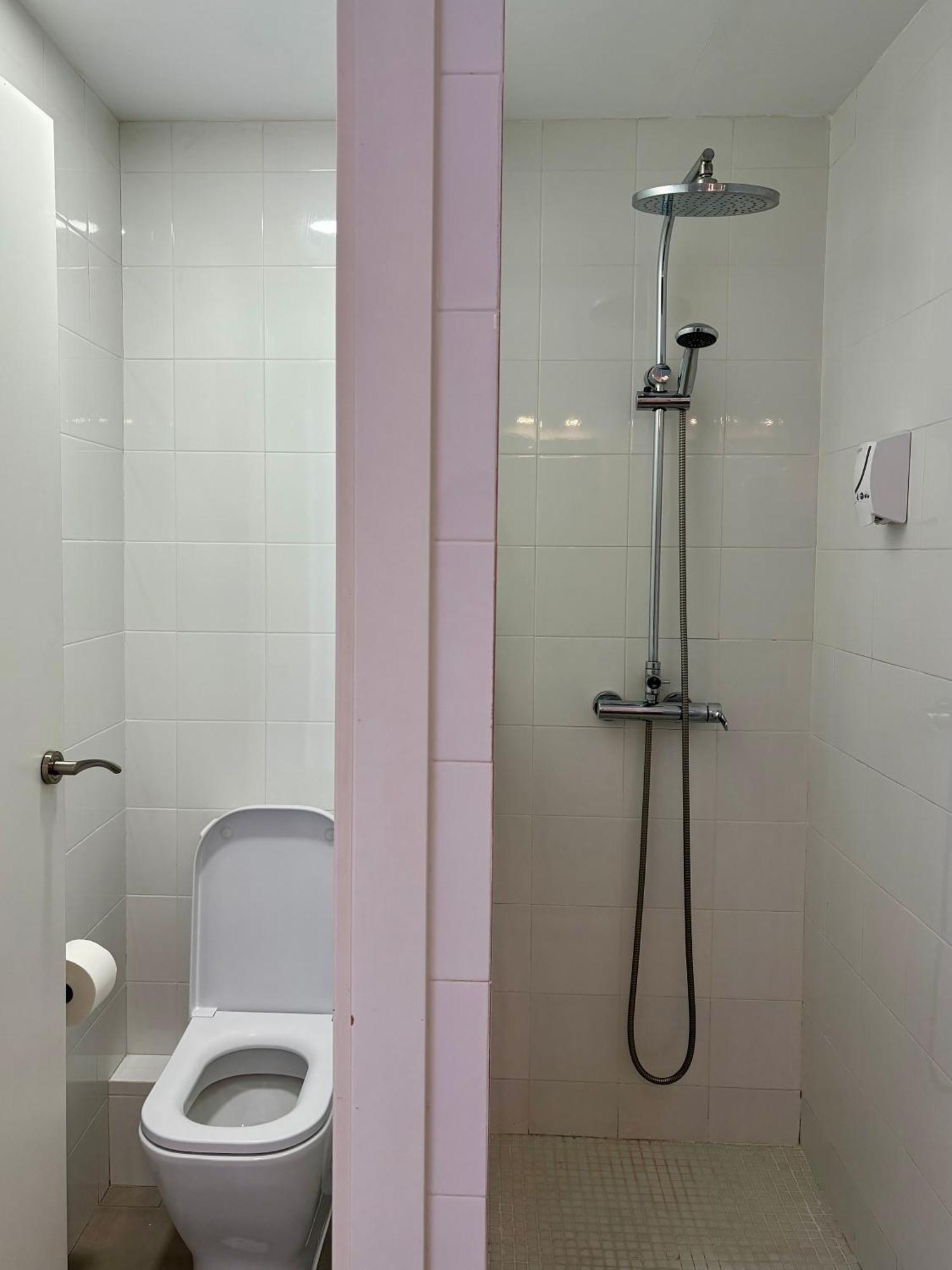 Double or Twin Room Private Bathroom,1623651894:JPEG
