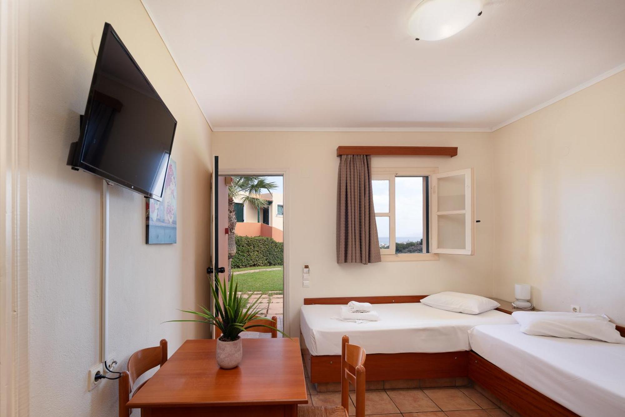 One-Bedroom Apartment Garden View