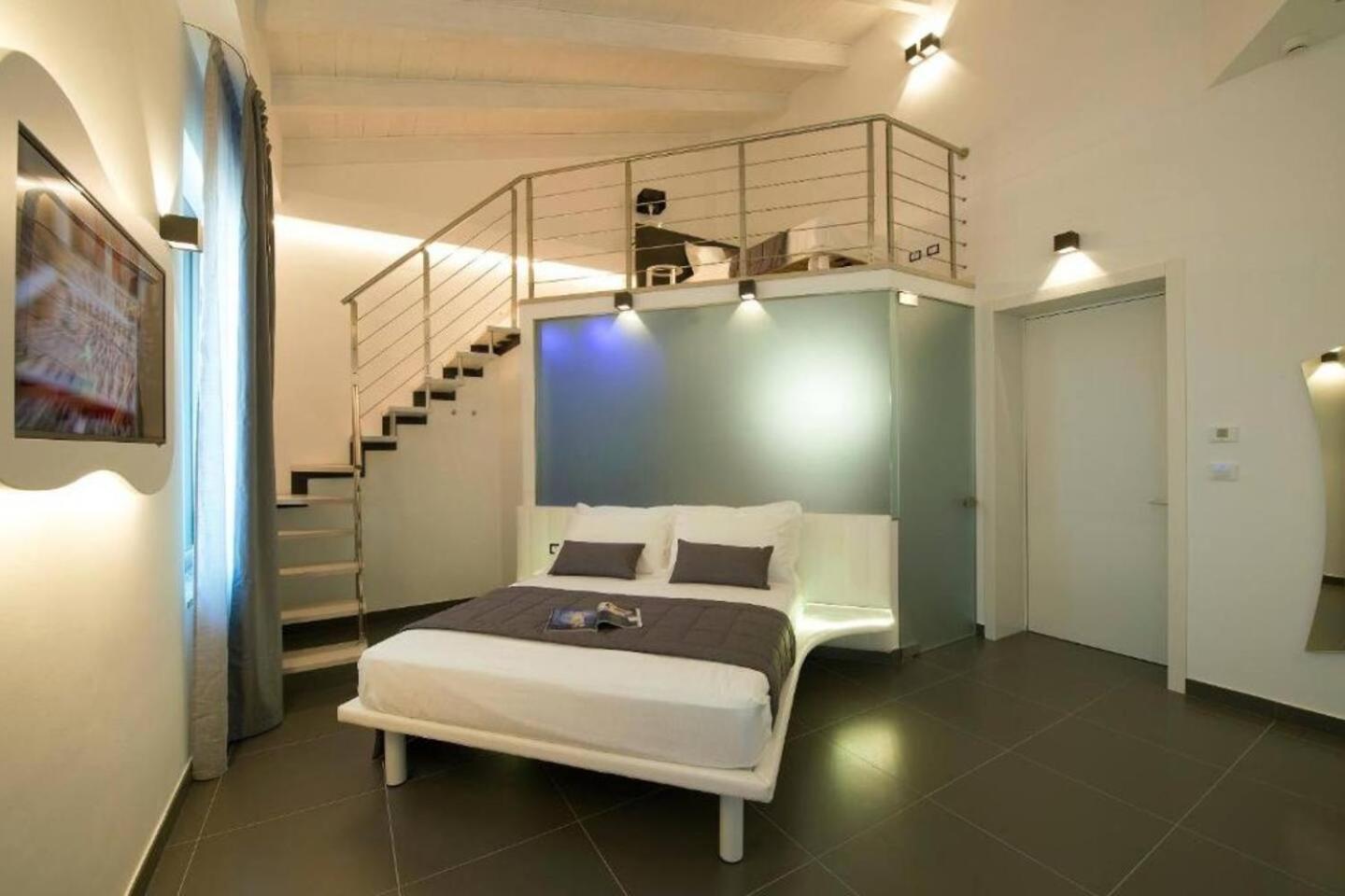 Duplex Studio,1629445129:JPEG
