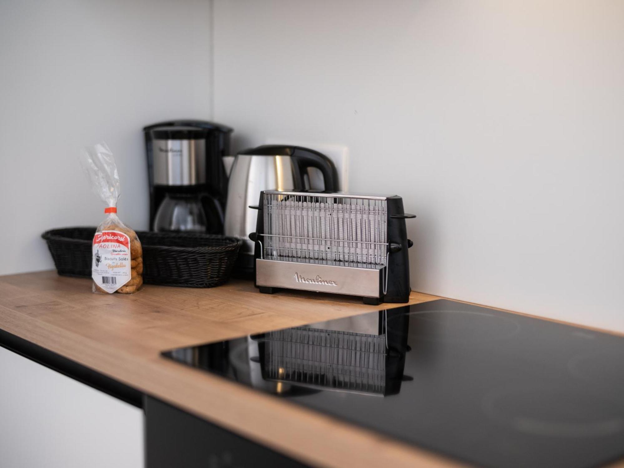 Deluxe Apartment