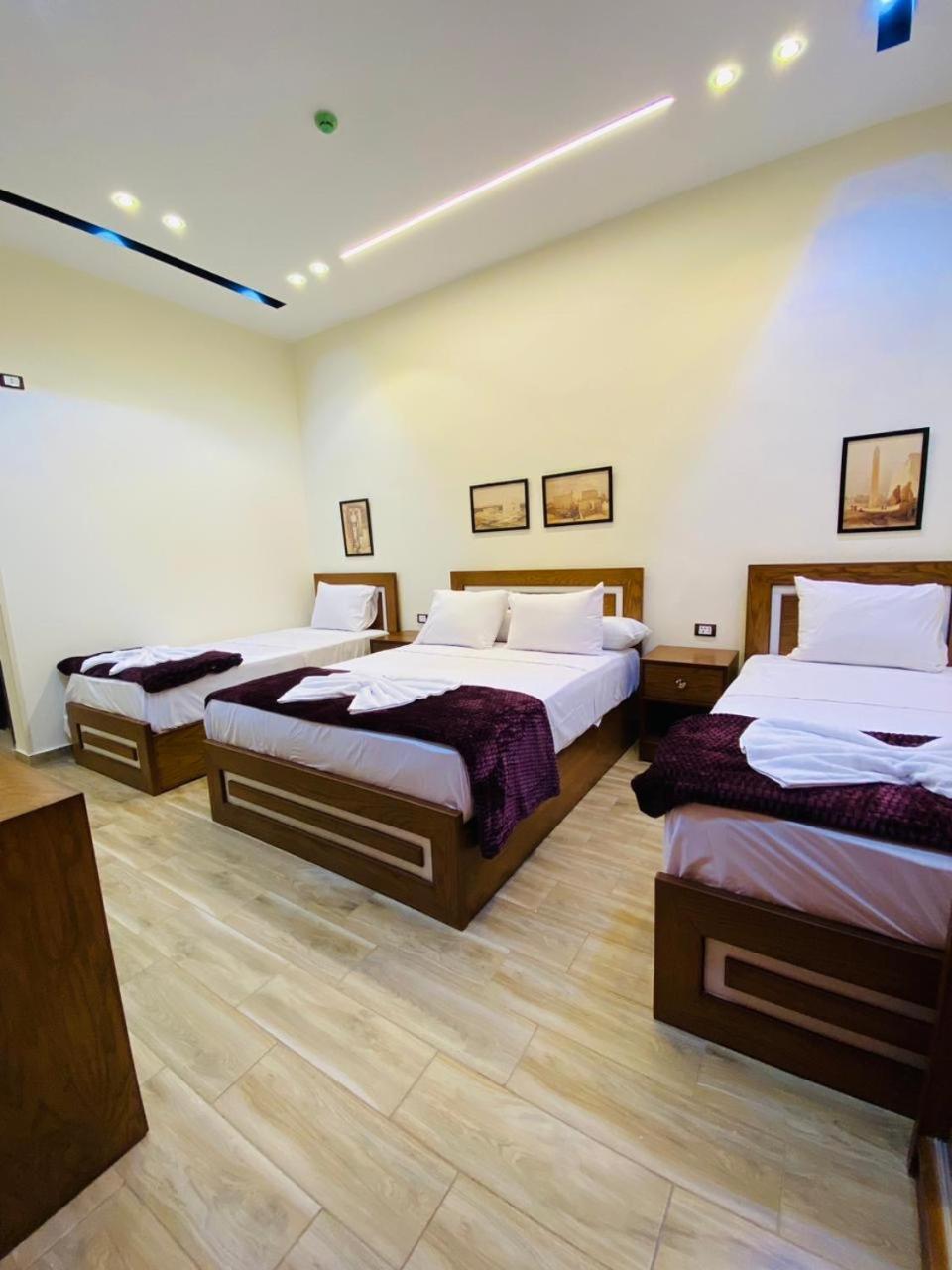 Quadruple Room Bathroom