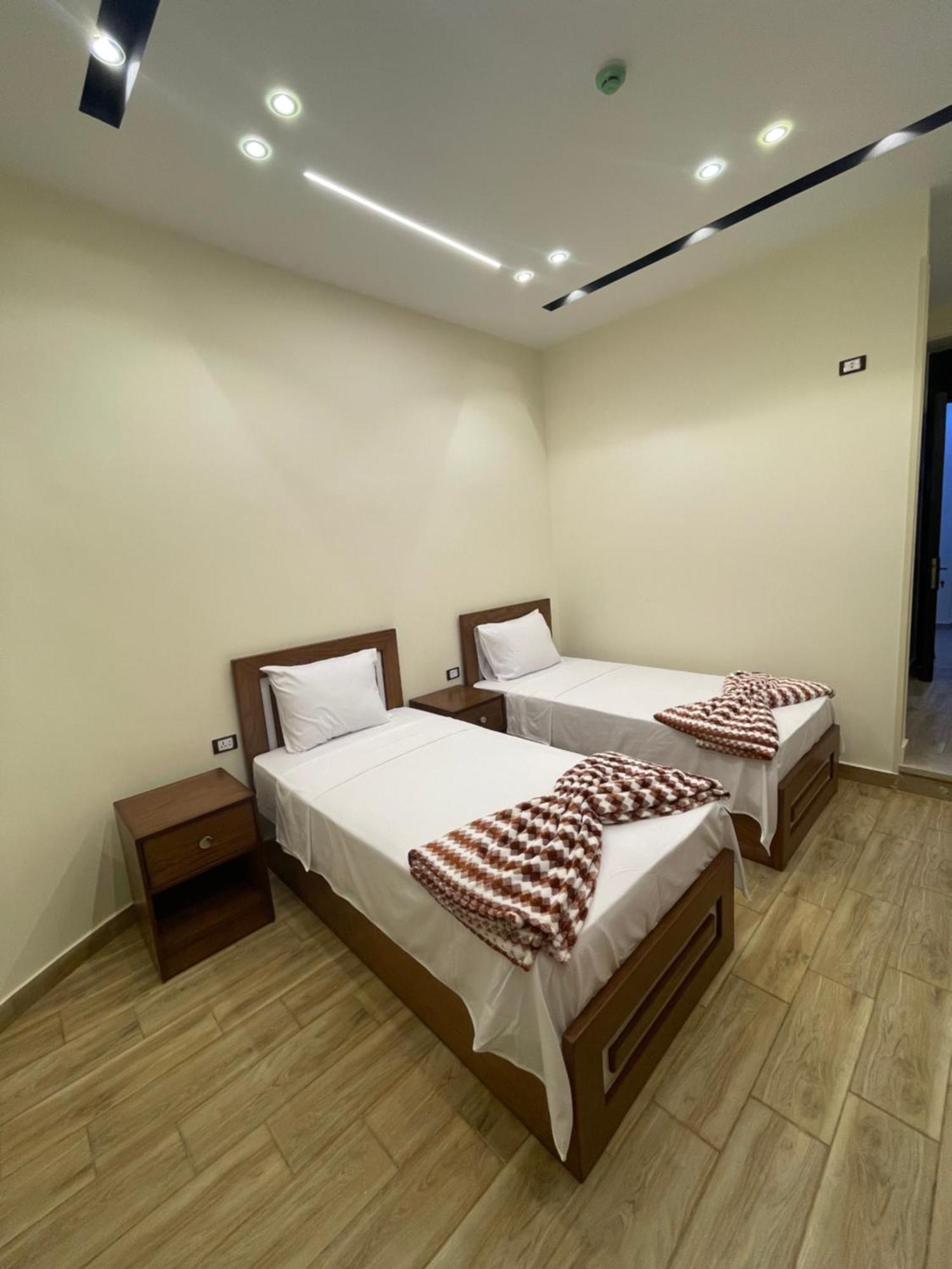 Double or Twin Room Bathroom