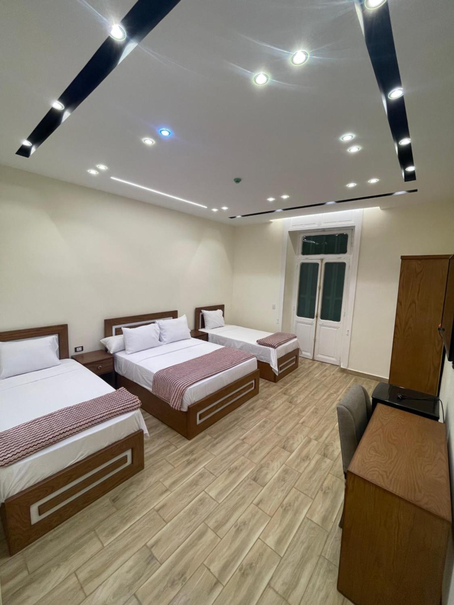 Quadruple Room Bathroom