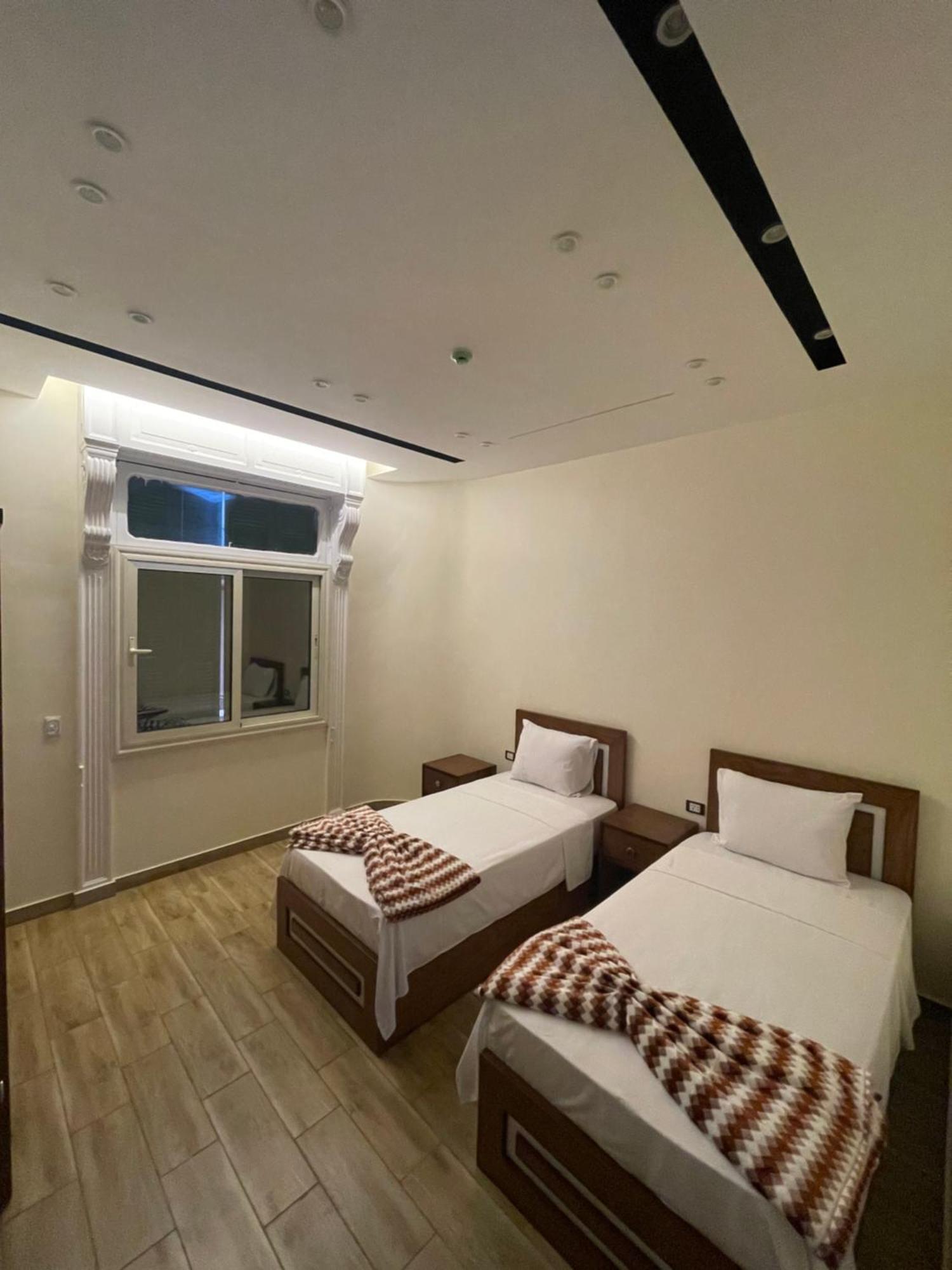 Double or Twin Room Bathroom