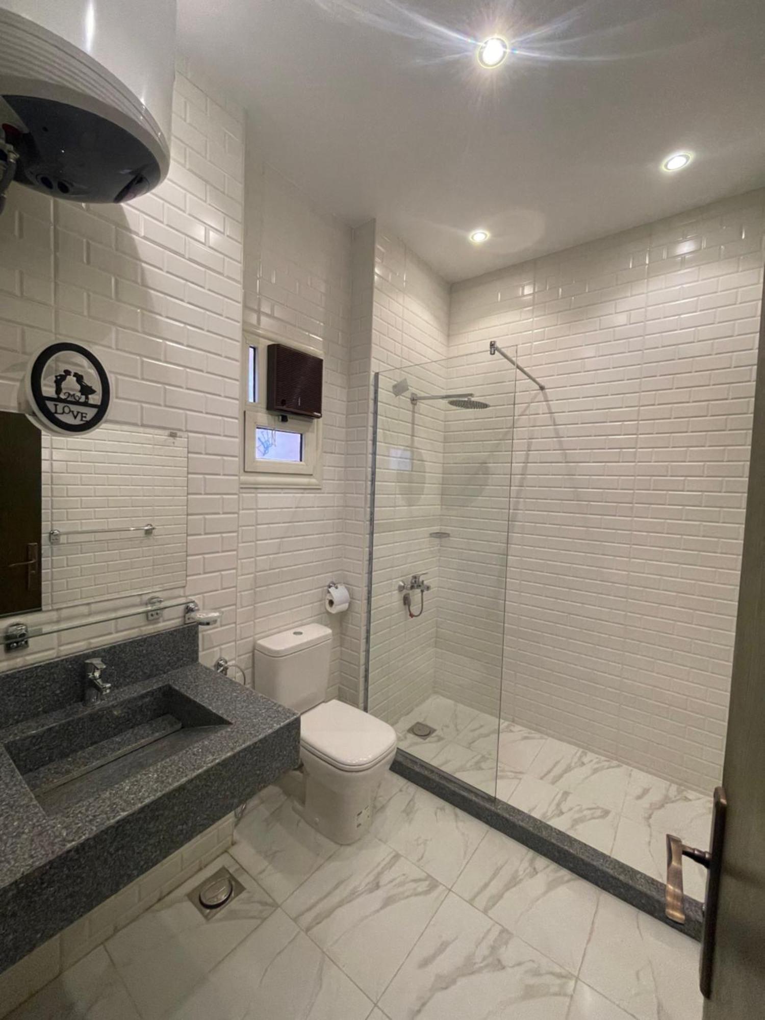 Double or Twin Room Bathroom