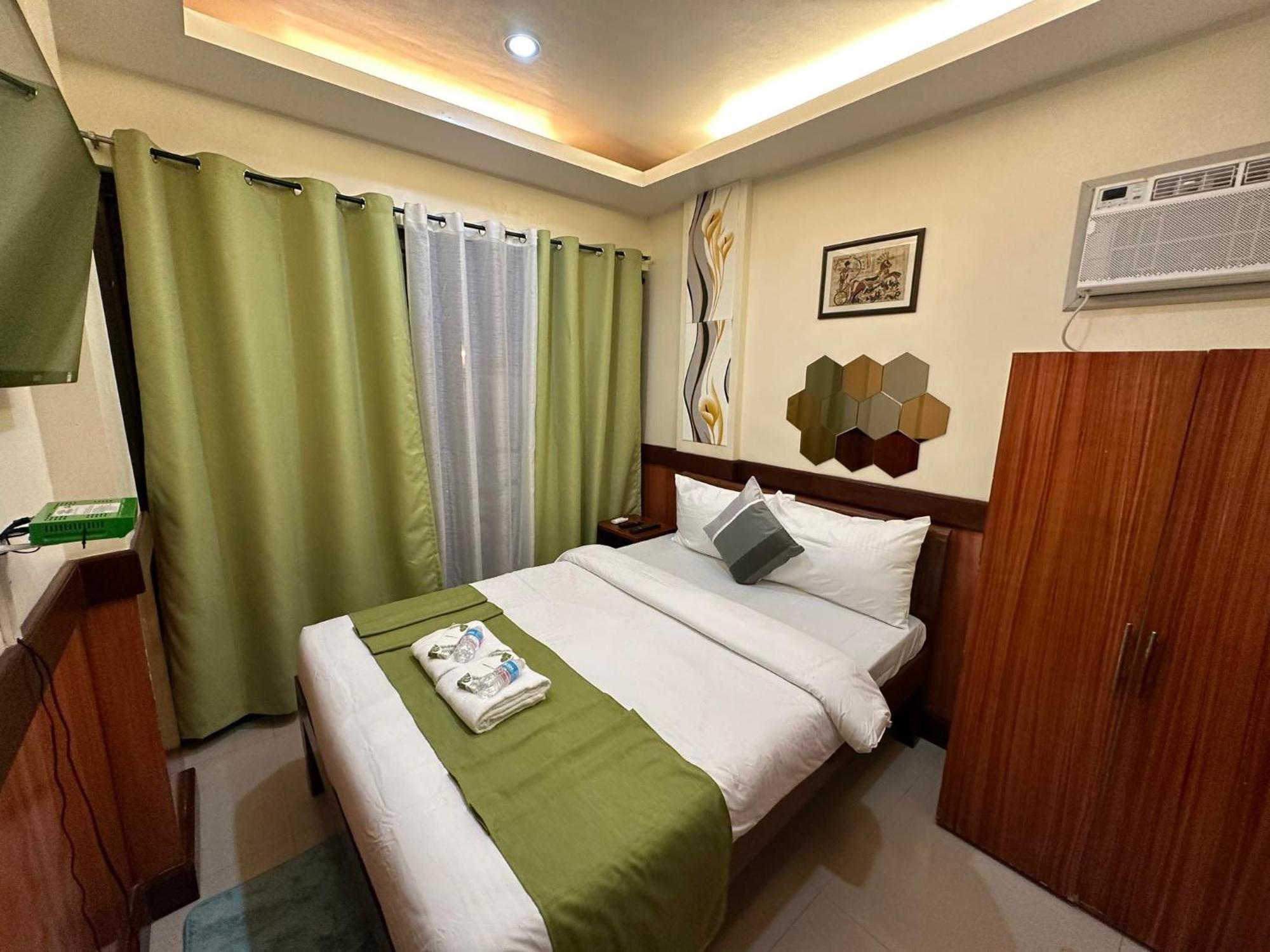 Standard Room small Veranda