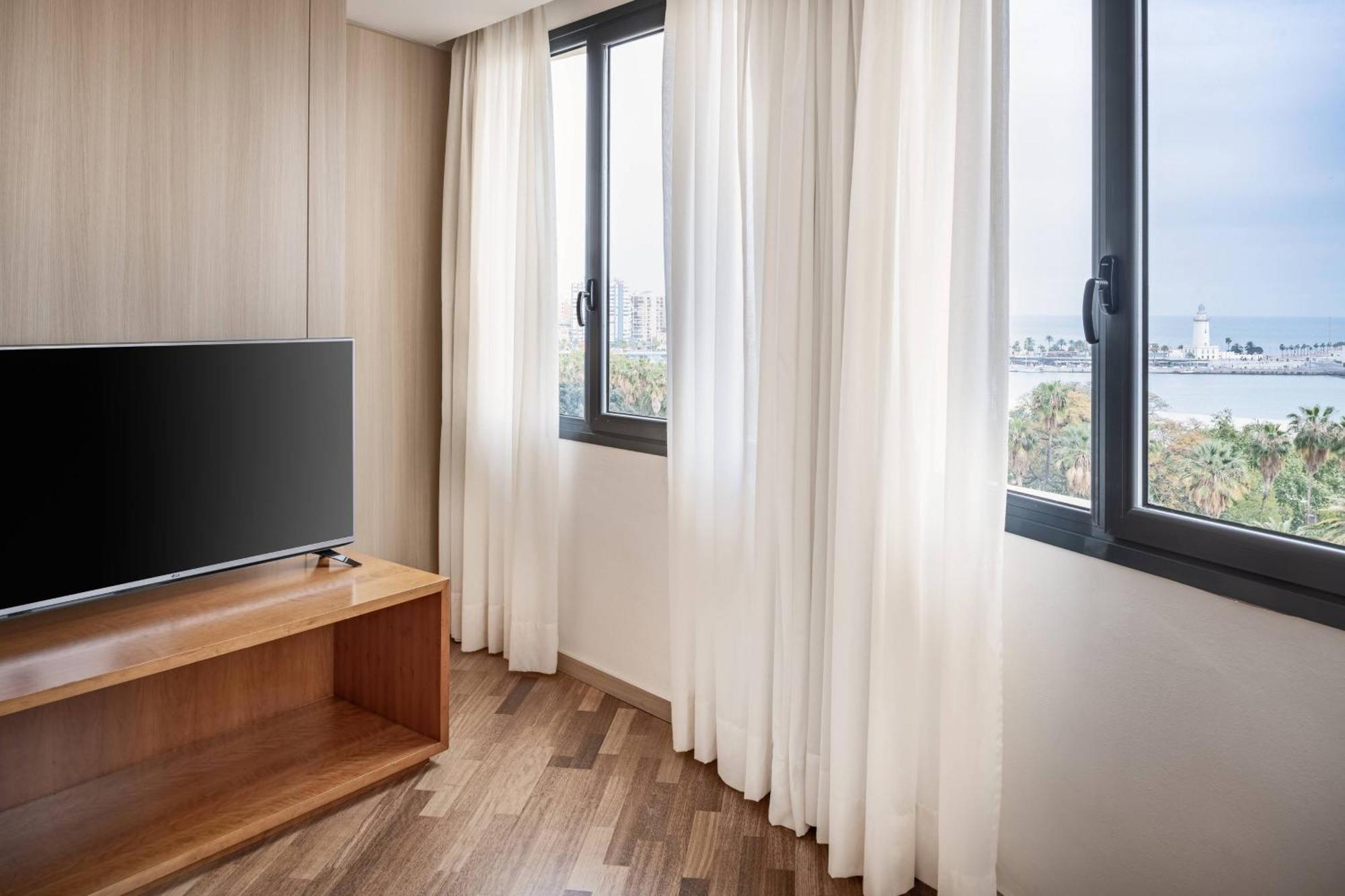 Junior Suite, Junior Suite, 1 King