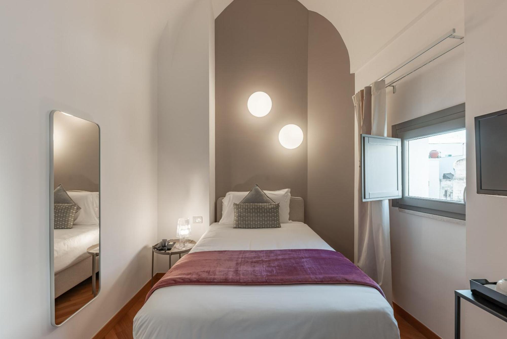 Comfort Single Room