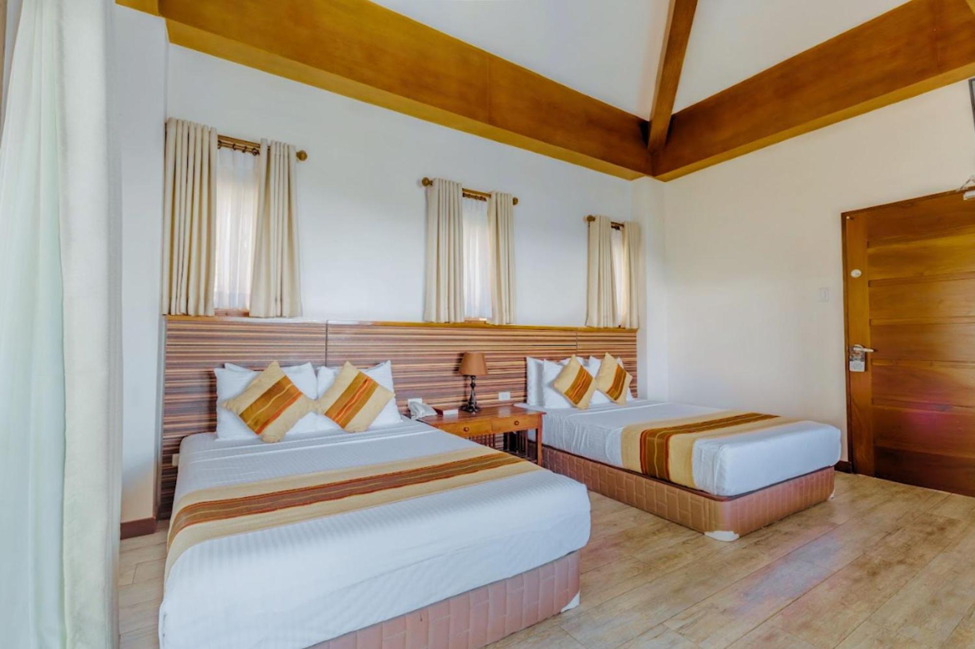 Double Room Mountain View