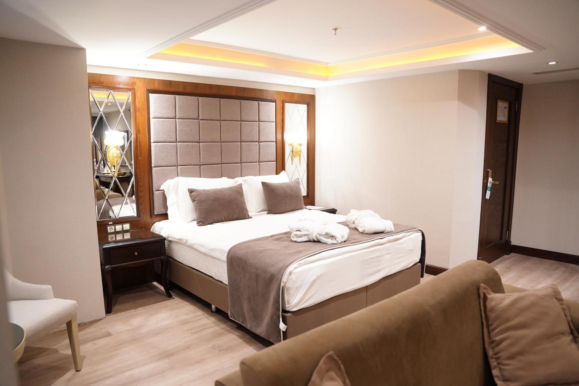 Superior Room Spa Bath