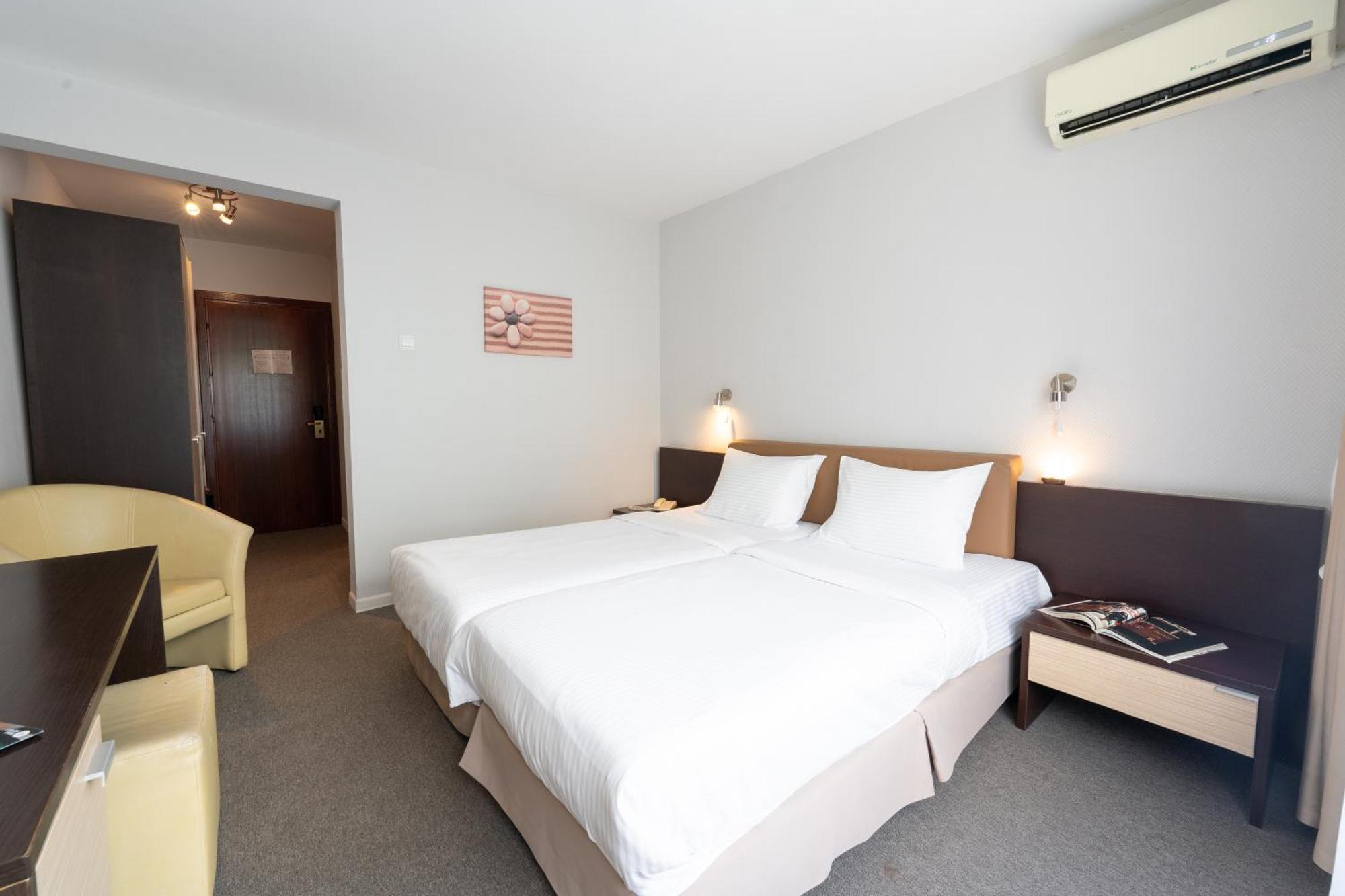 Standard Double Room Spa Access,1621414899:JPEG