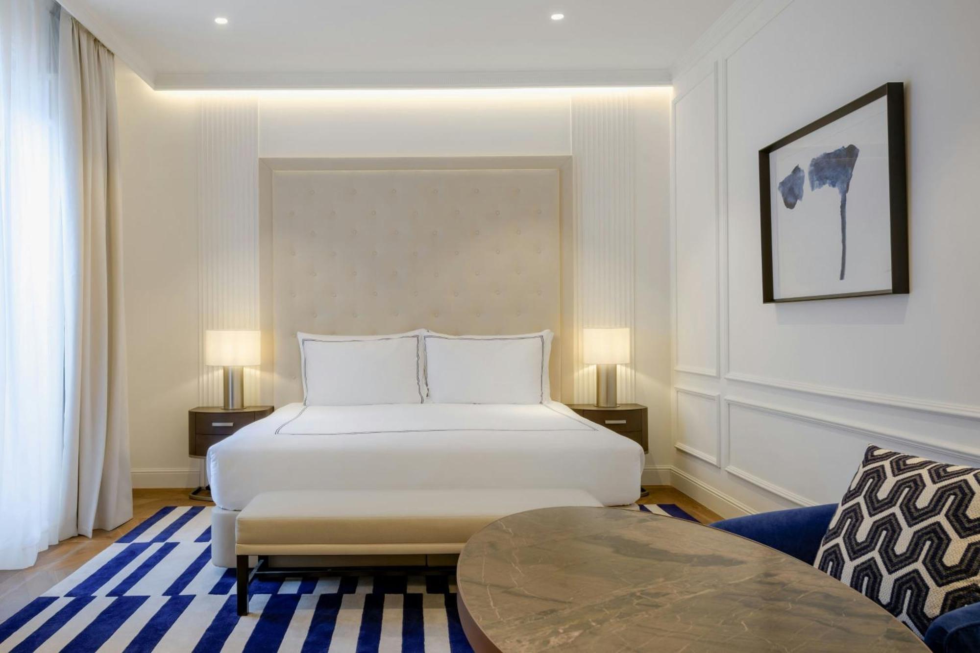 Superior King Room,1654789412:JPEG