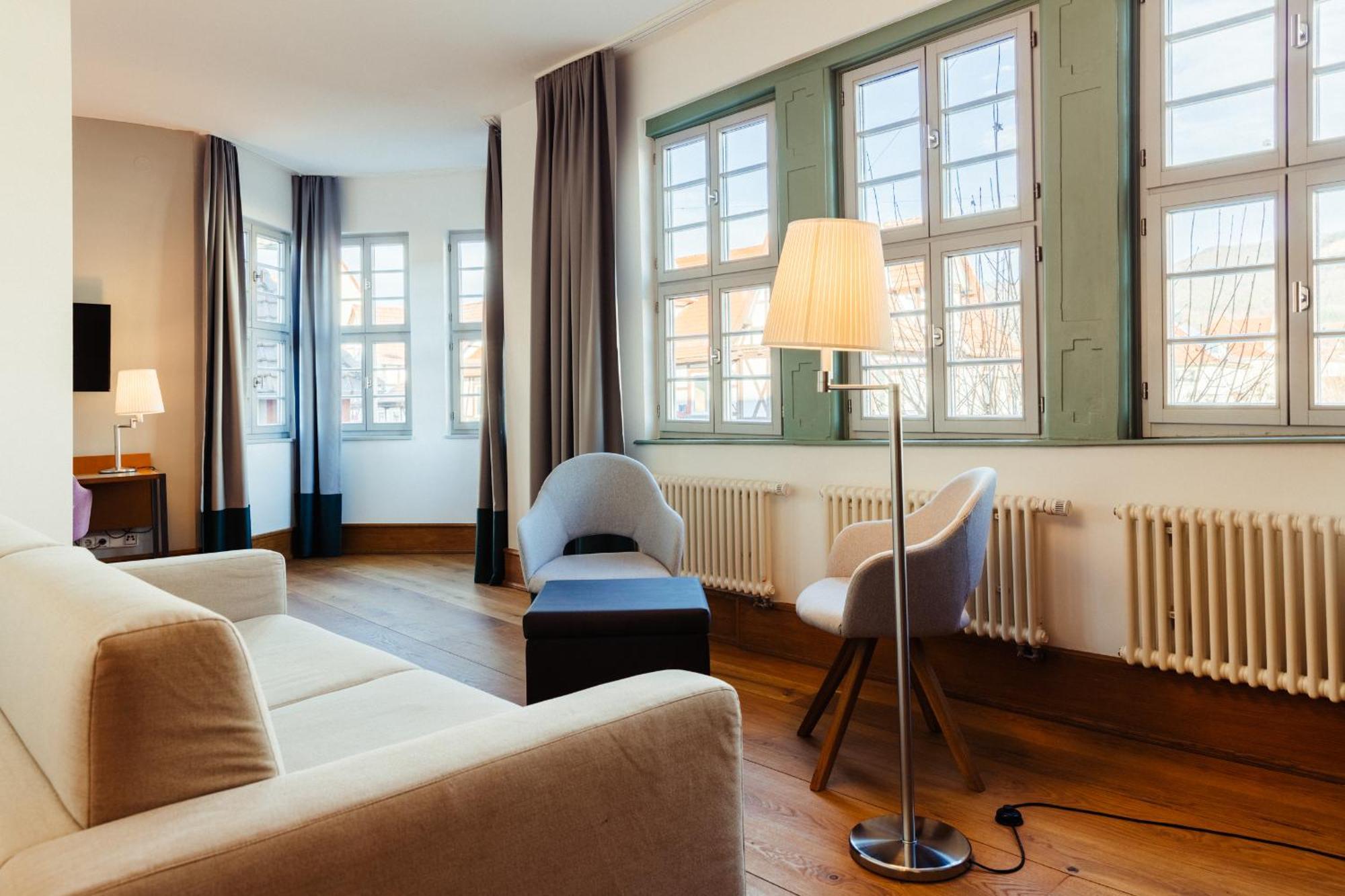 Deluxe Suite