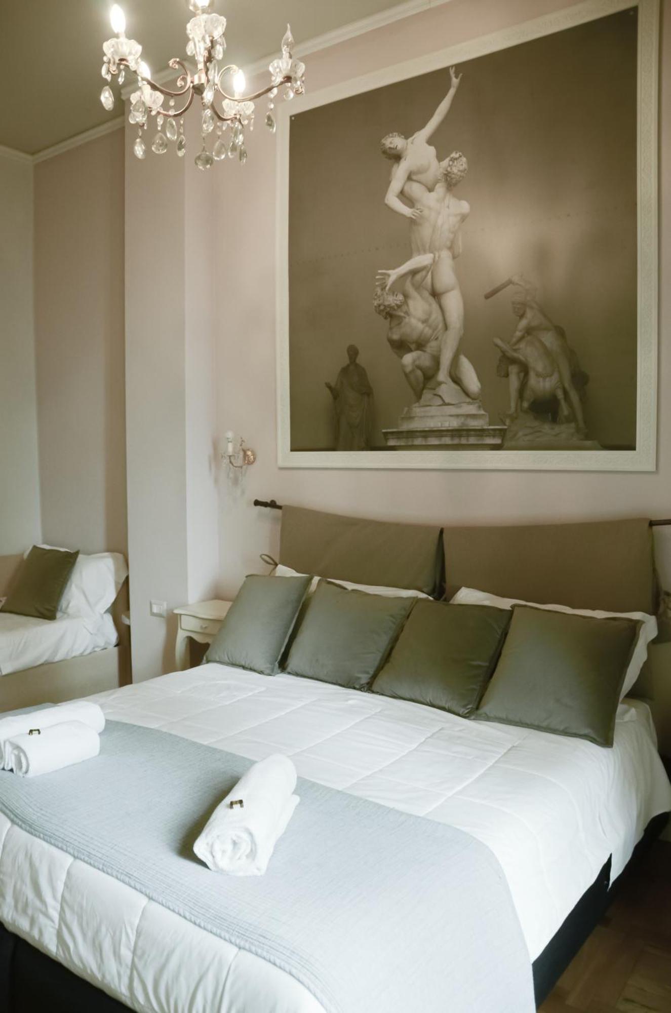 Luxury Triple Room