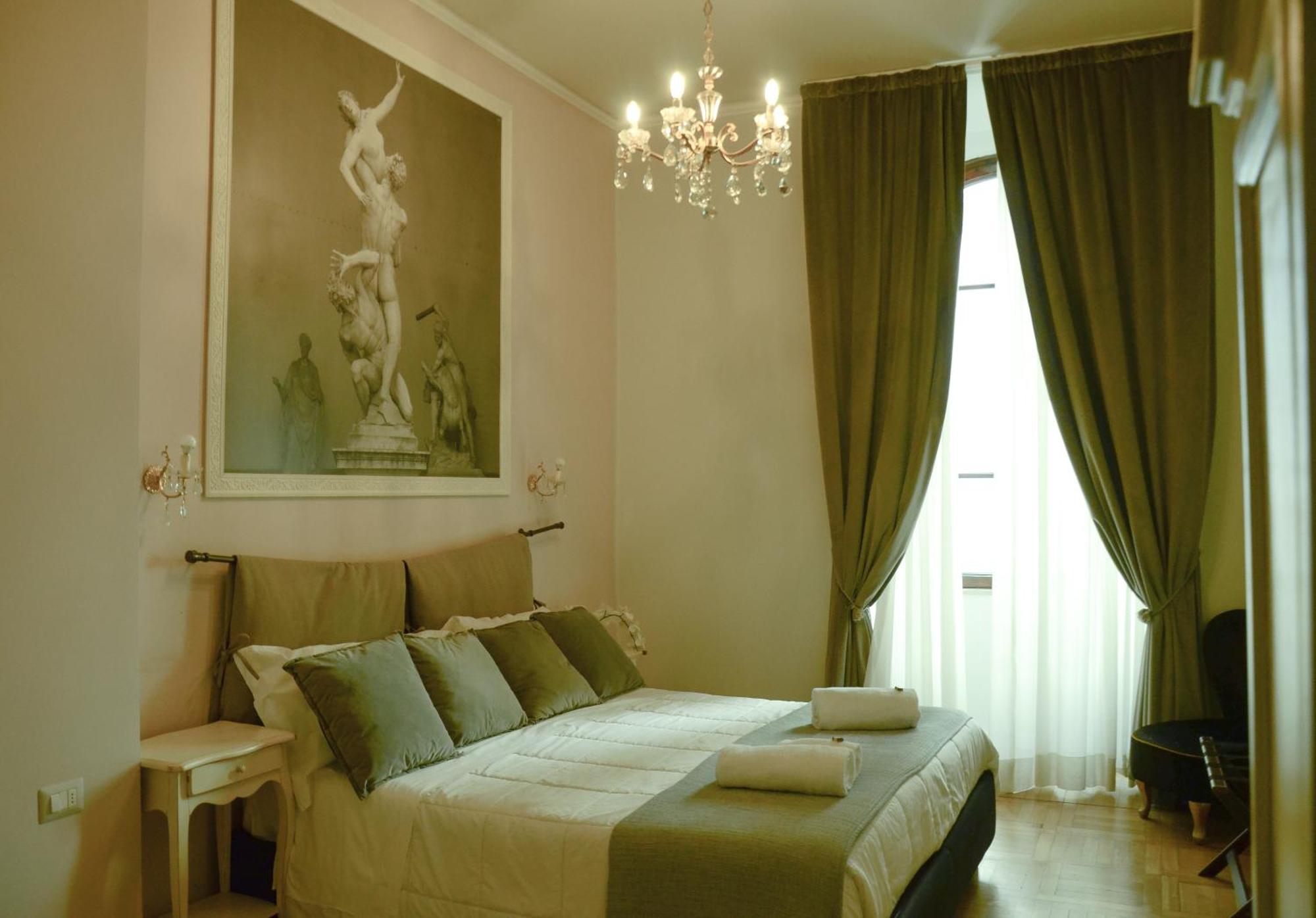Luxury Triple Room