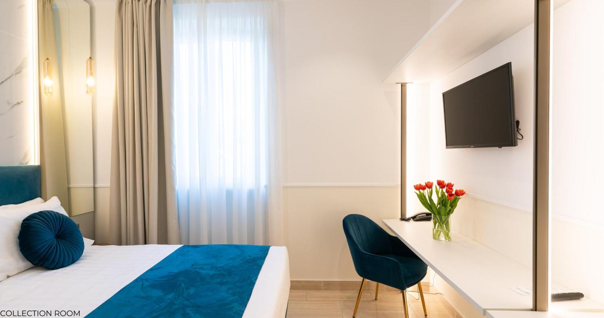 Smart Double Room French Bed