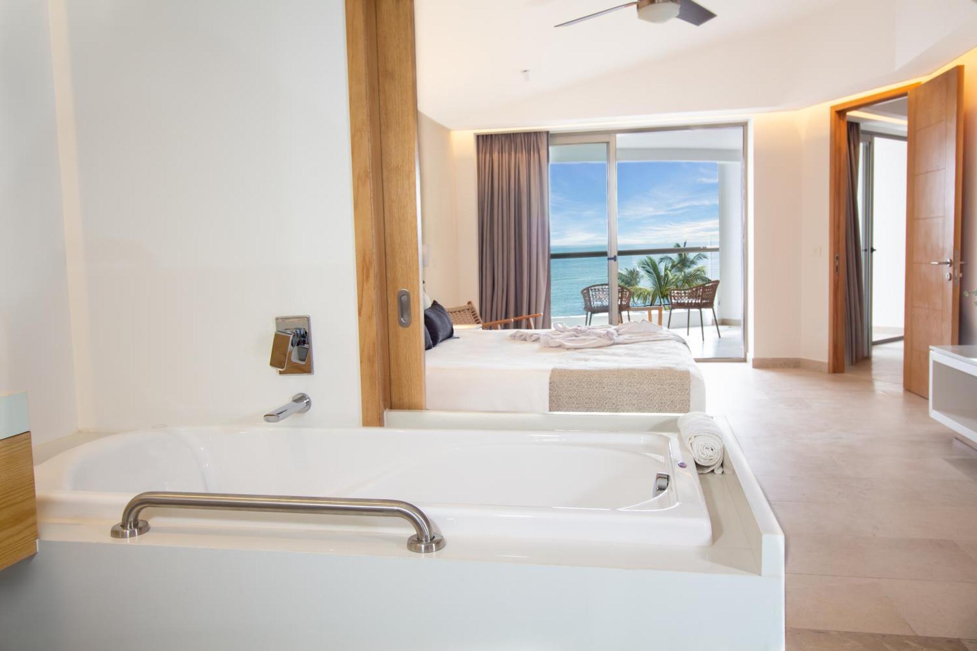 SUITE PREMIUM OCEANFRONT