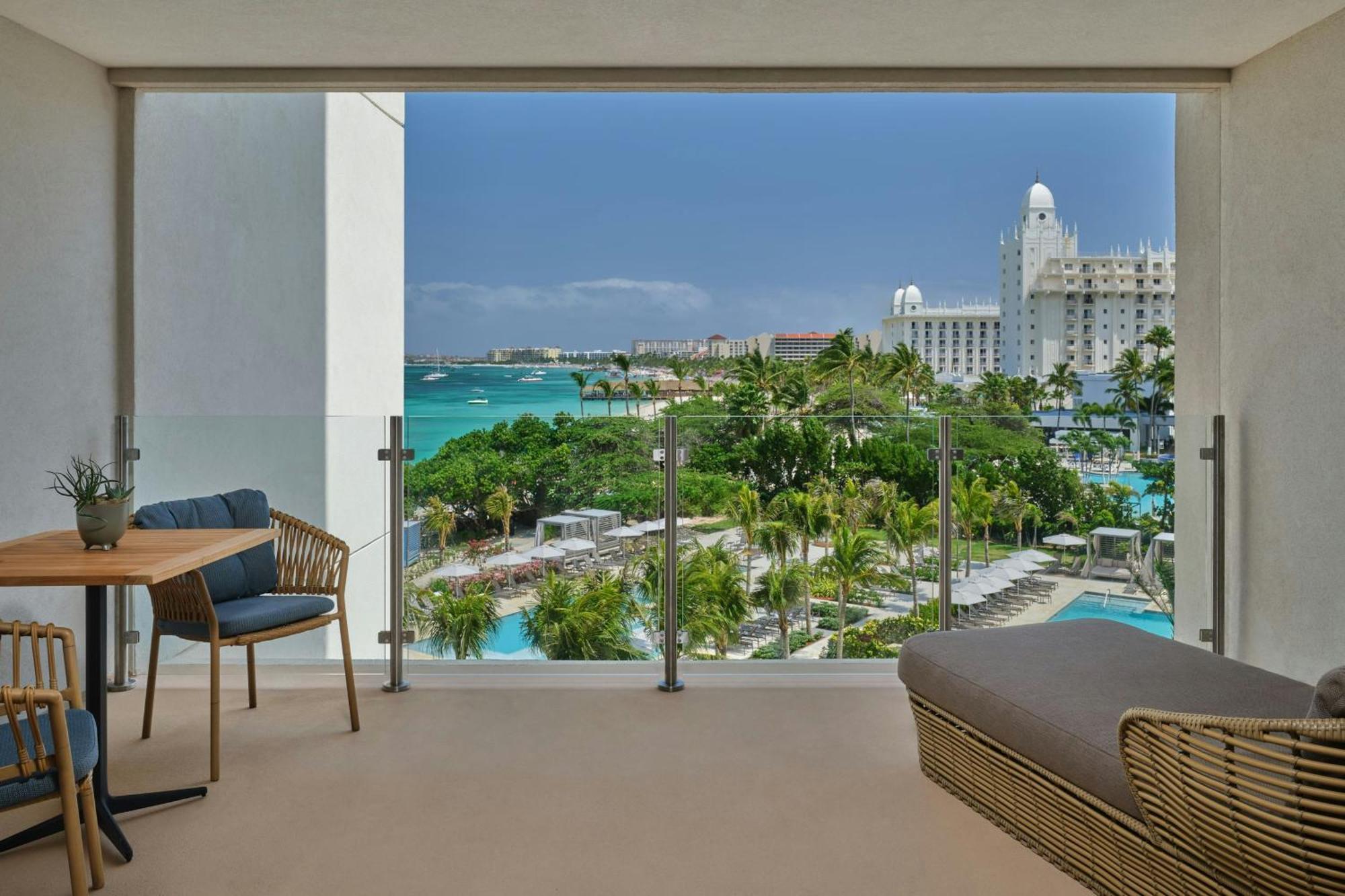 Superior King Room with Balcony and Pool View