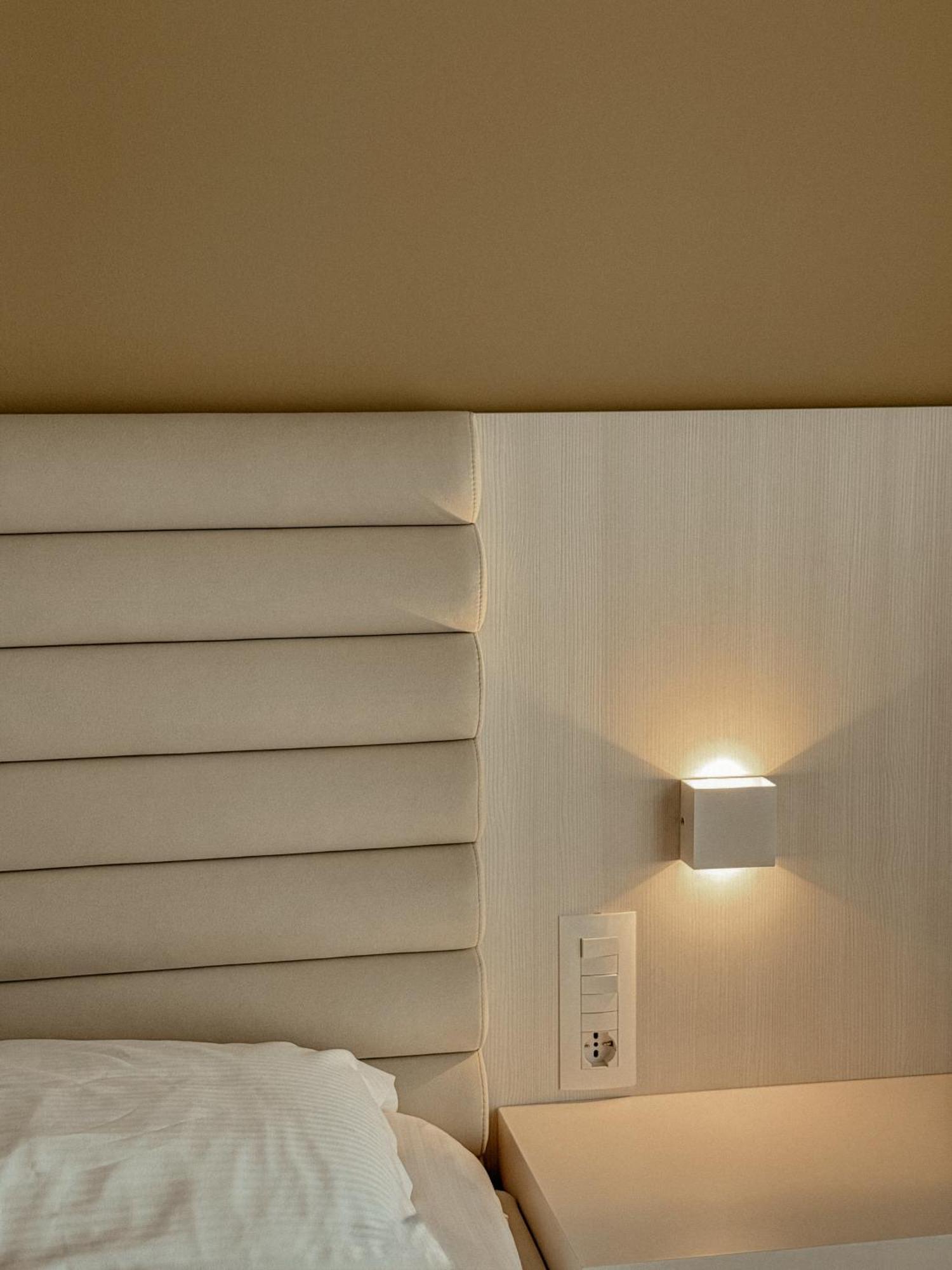 Double Room Mountain View