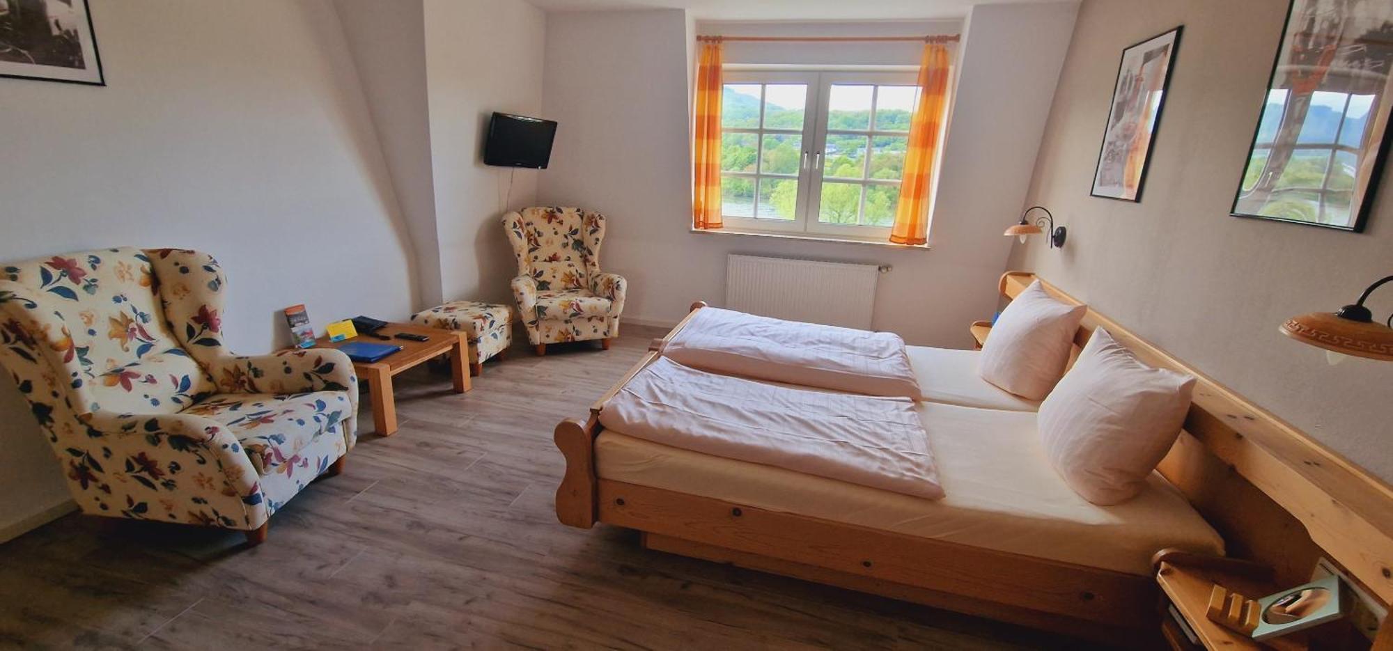 Doppelzimmer mit eigenem Bad