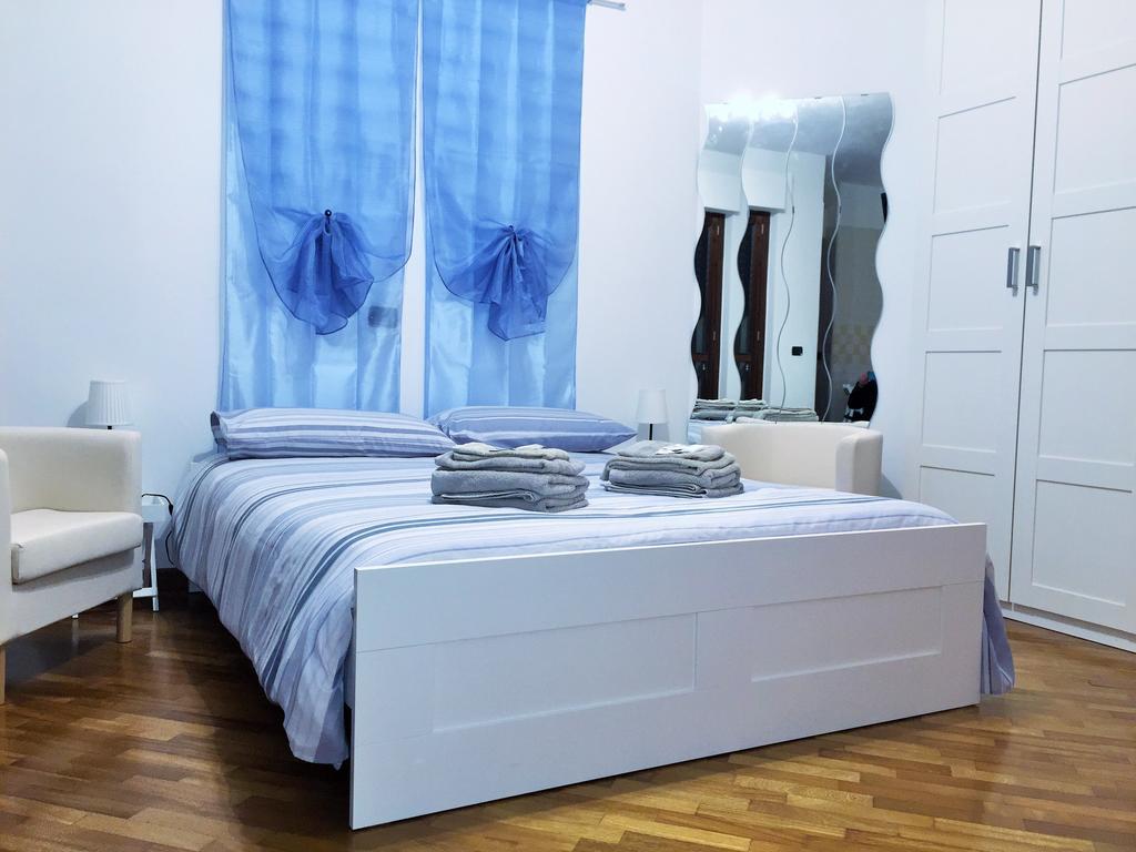 Double Room Bathroom