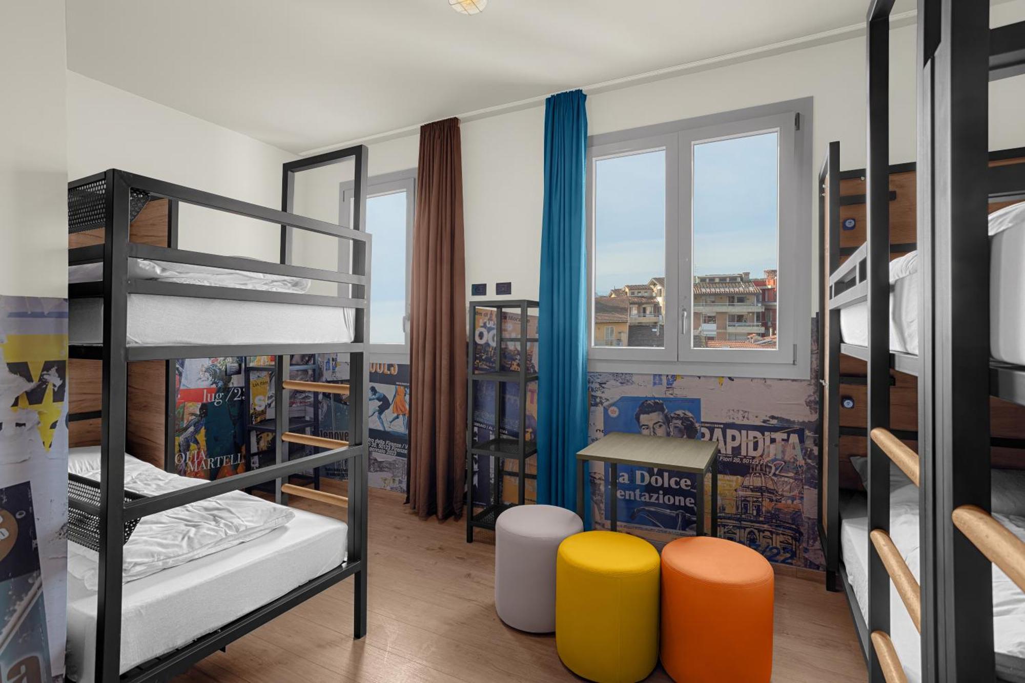 Bed 6-Bed Mixed Dormitory Room