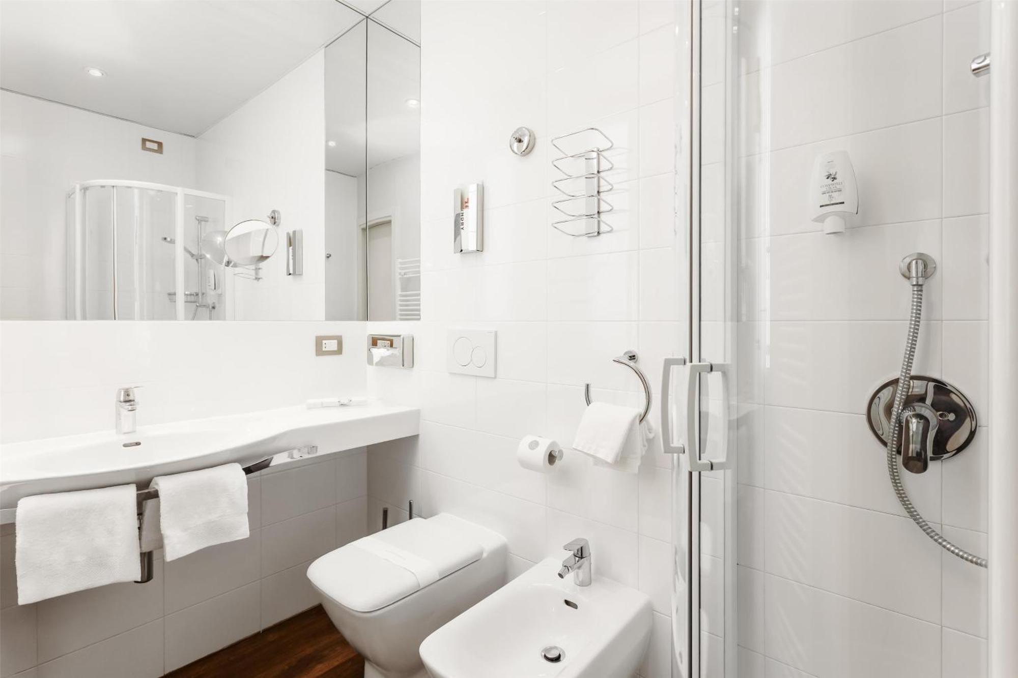 Classic Double or Twin Room,1674702583:JPEG