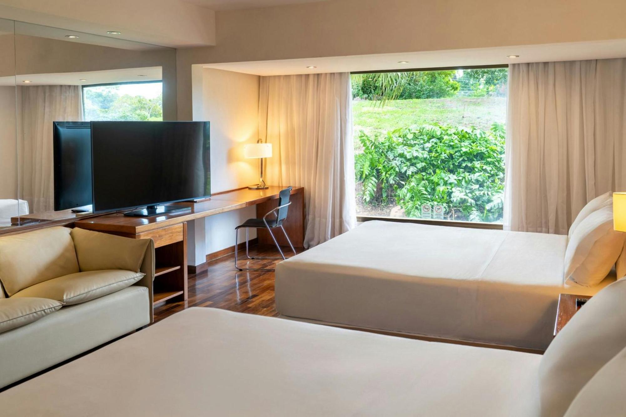 Deluxe Queen Room Two Queen Beds Garden View