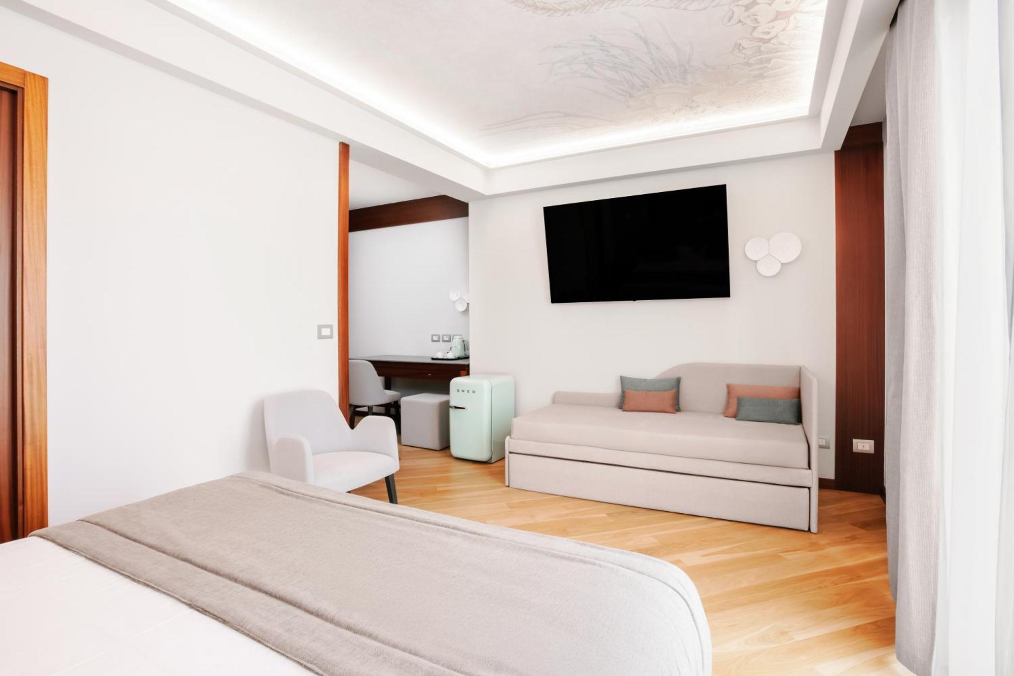 Executive Double Room,1677856964:JPEG