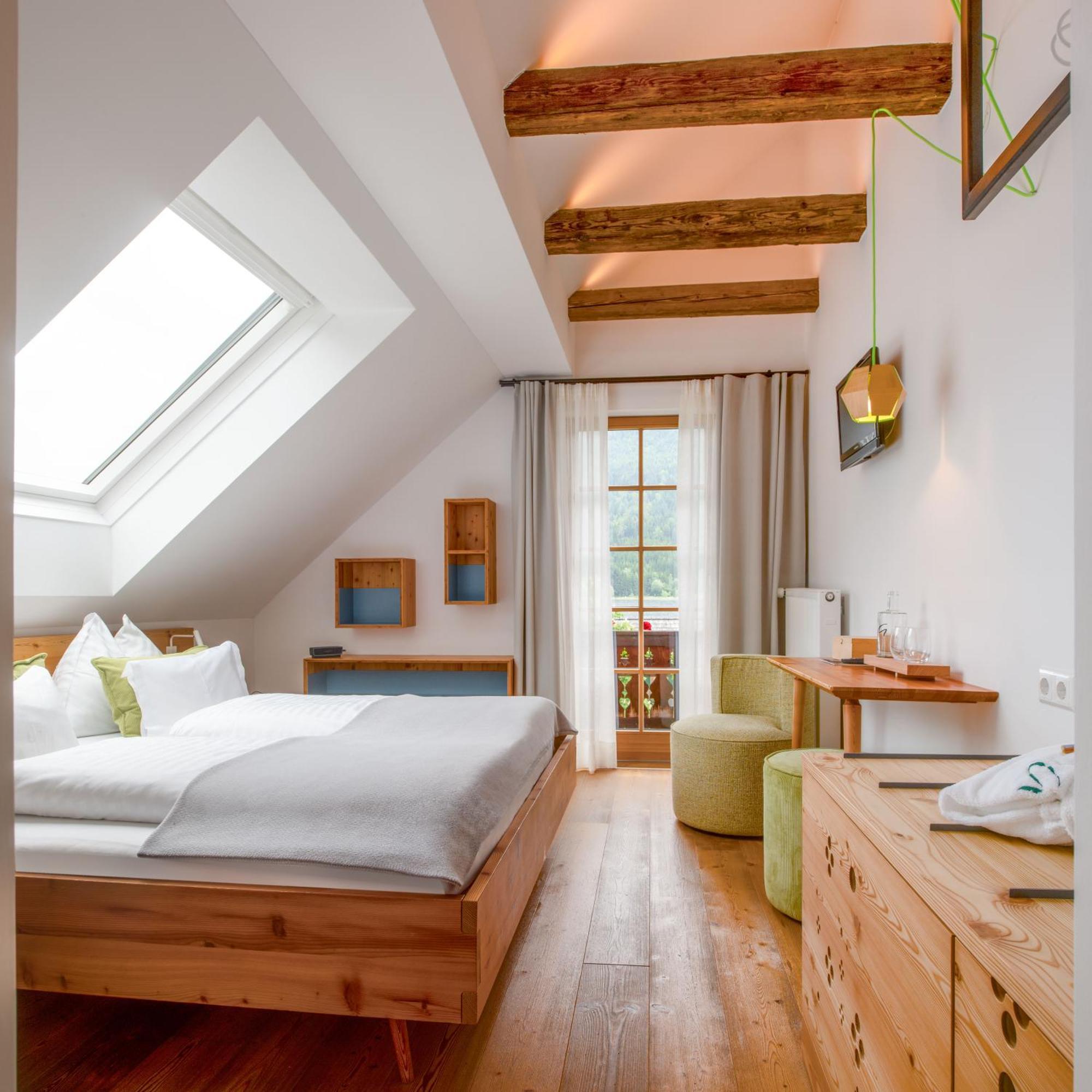 Doppelzimmer mit Seeblick