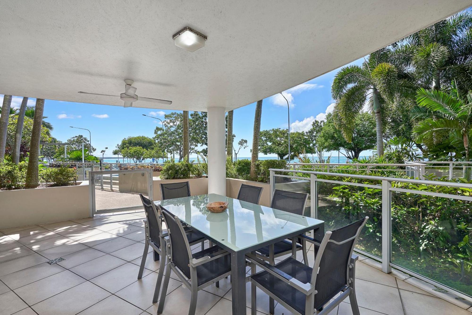 Three Bedroom Apartment Pool Access Penthouse
