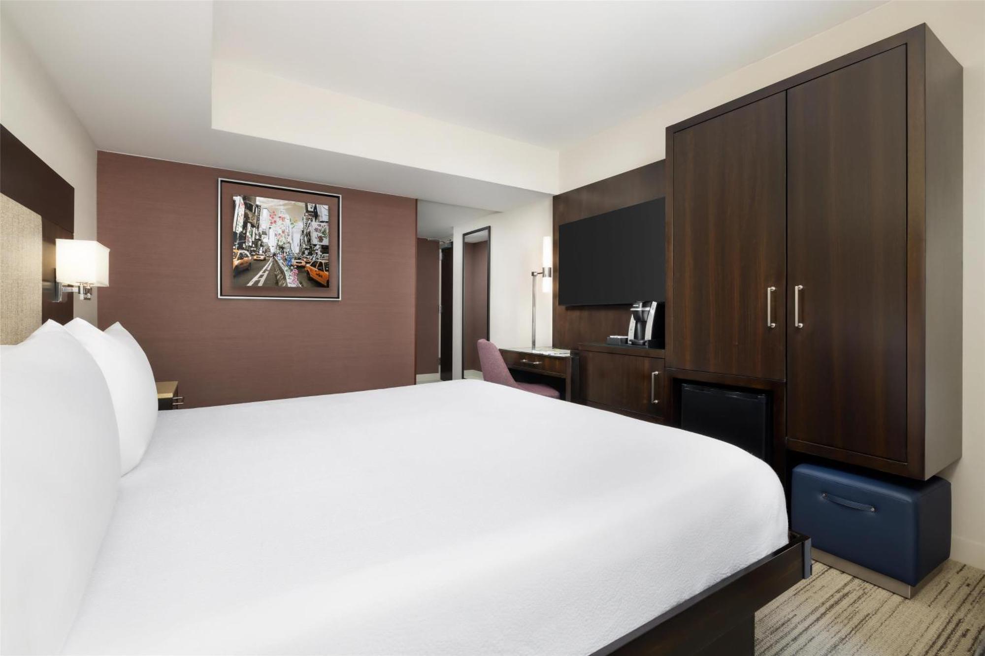 King Room Roll Shower Mobility Access