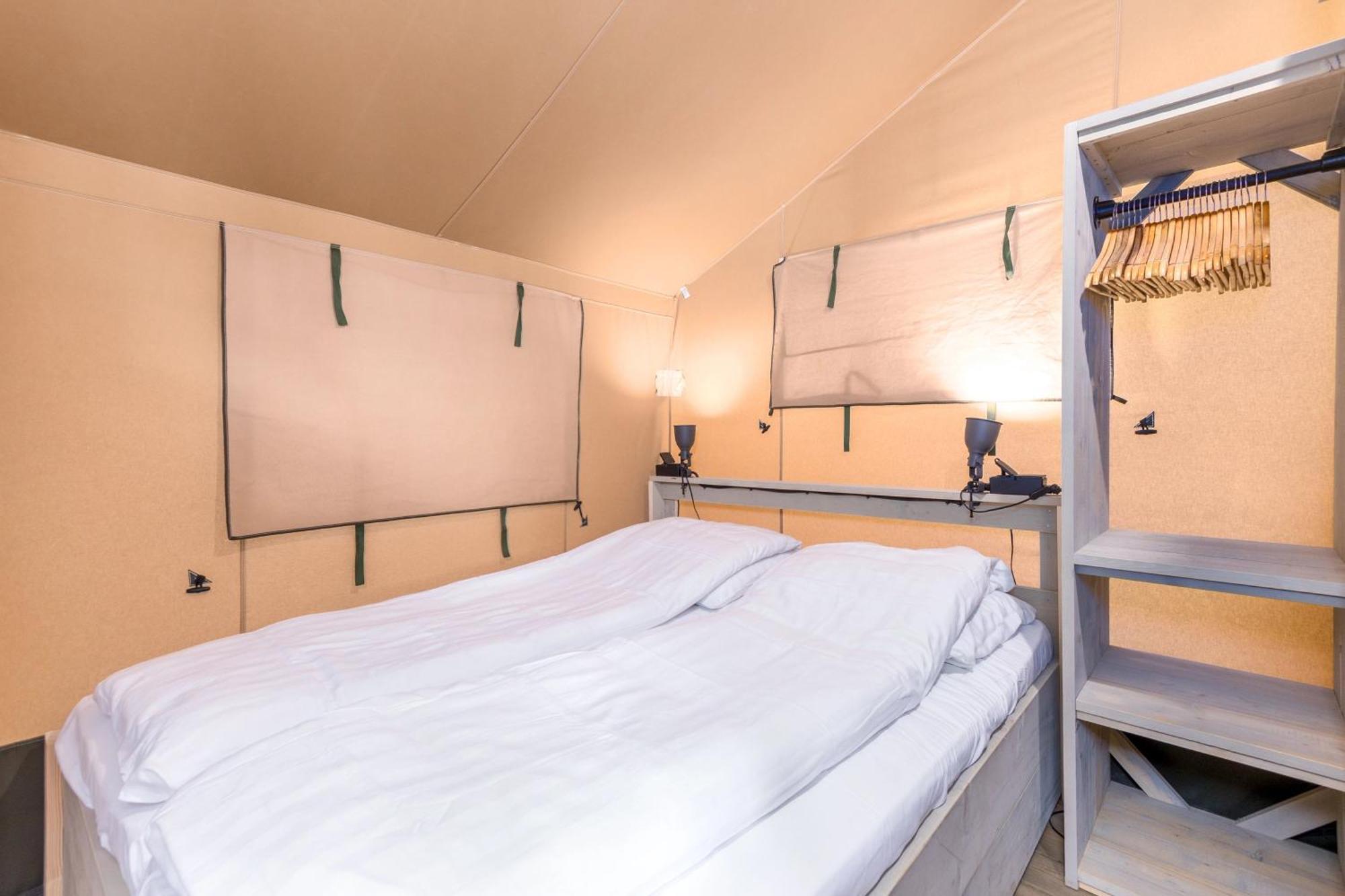 Tent met 3 Slaapkamers